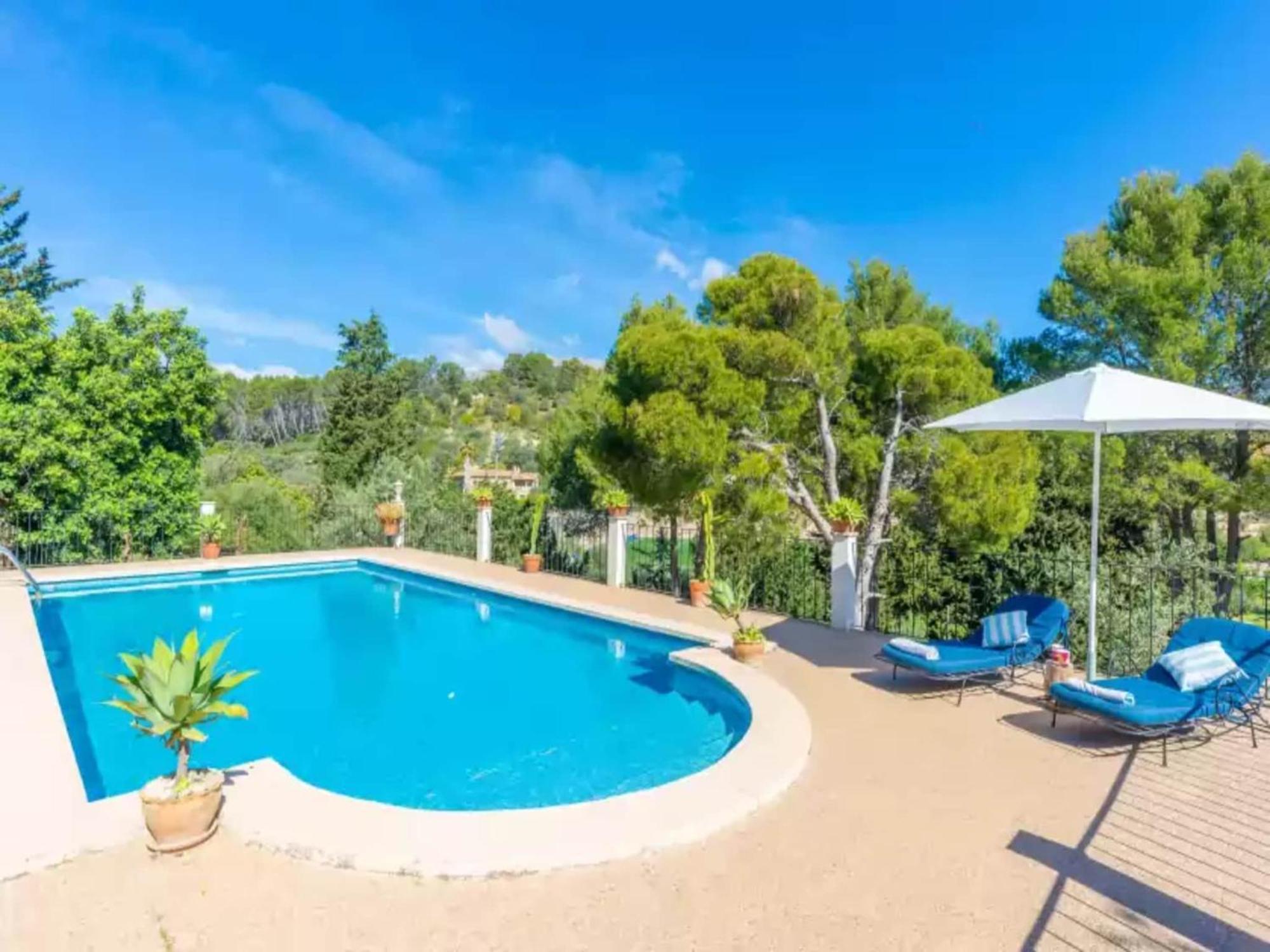 Scenic With Pool Villa
