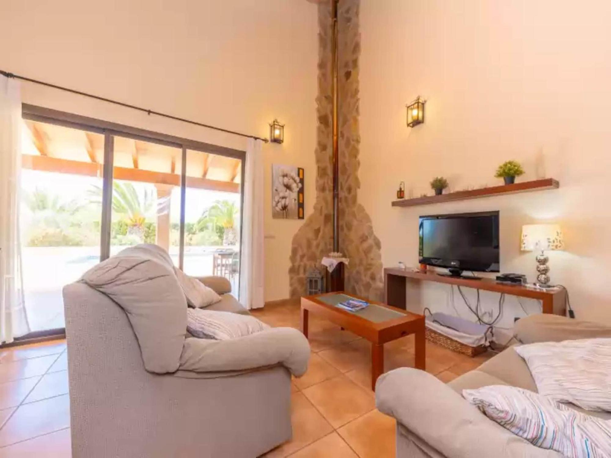 Villa Els Garrovers - With Private Pool