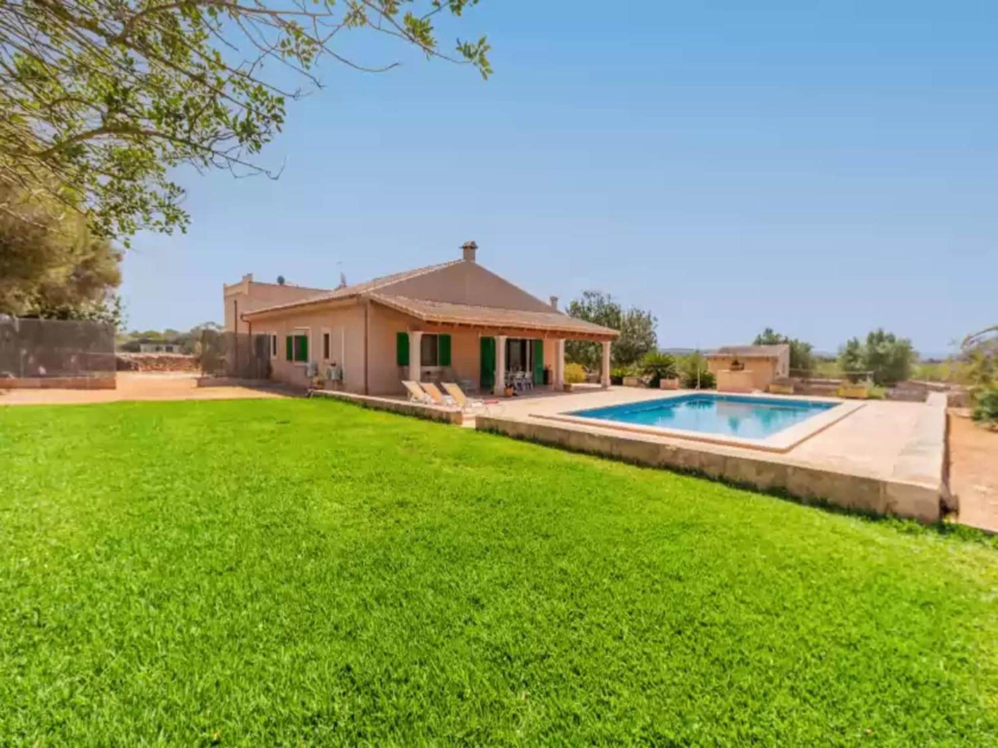 Villa Els Garrovers - With Private Pool