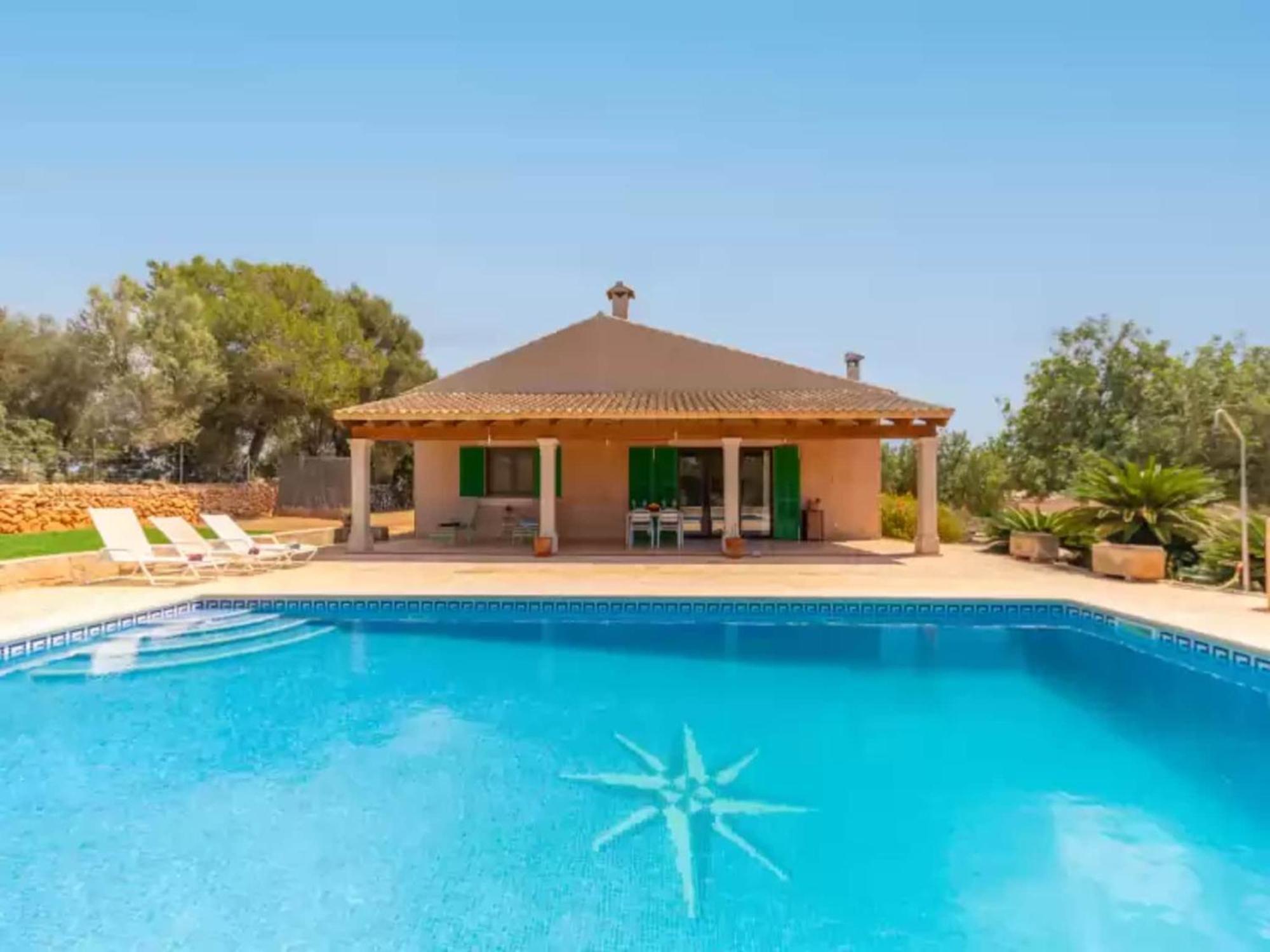 Els Garrovers - With Private Pool Villa *