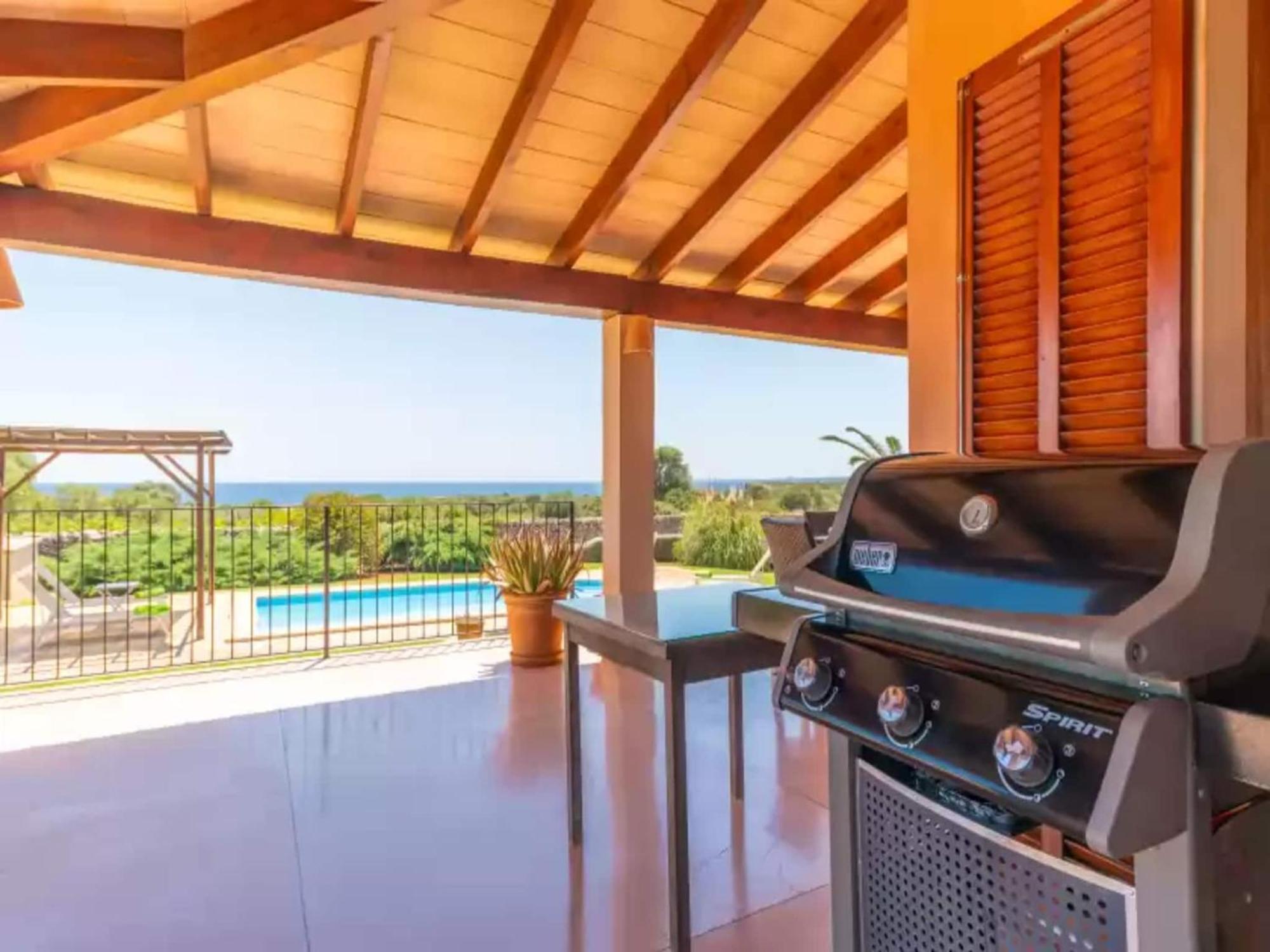 Villa Tranquil With Pool *