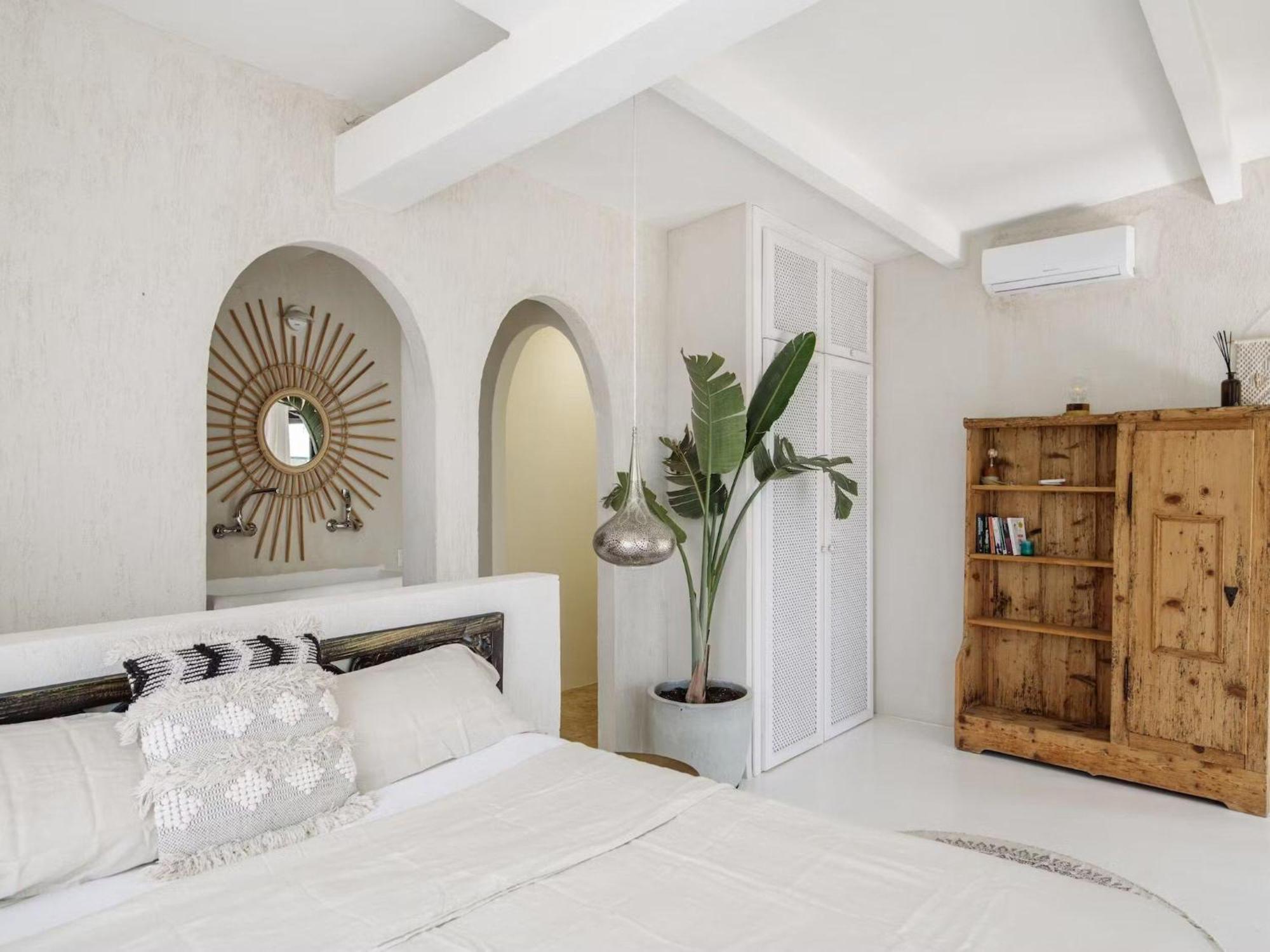 Villa Lavish With Private Pool Llubí