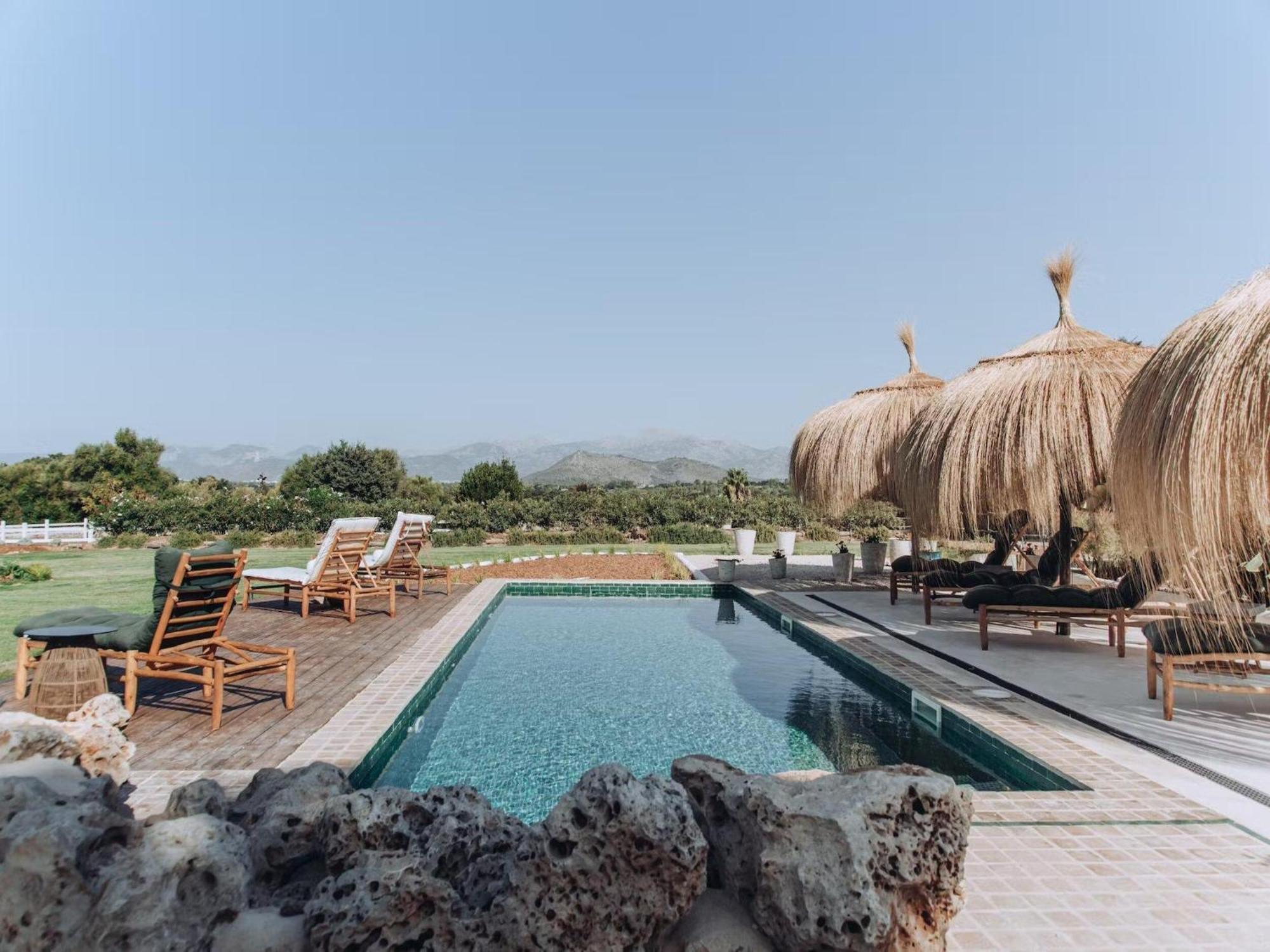 Villa Lavish With Private Pool Llubí