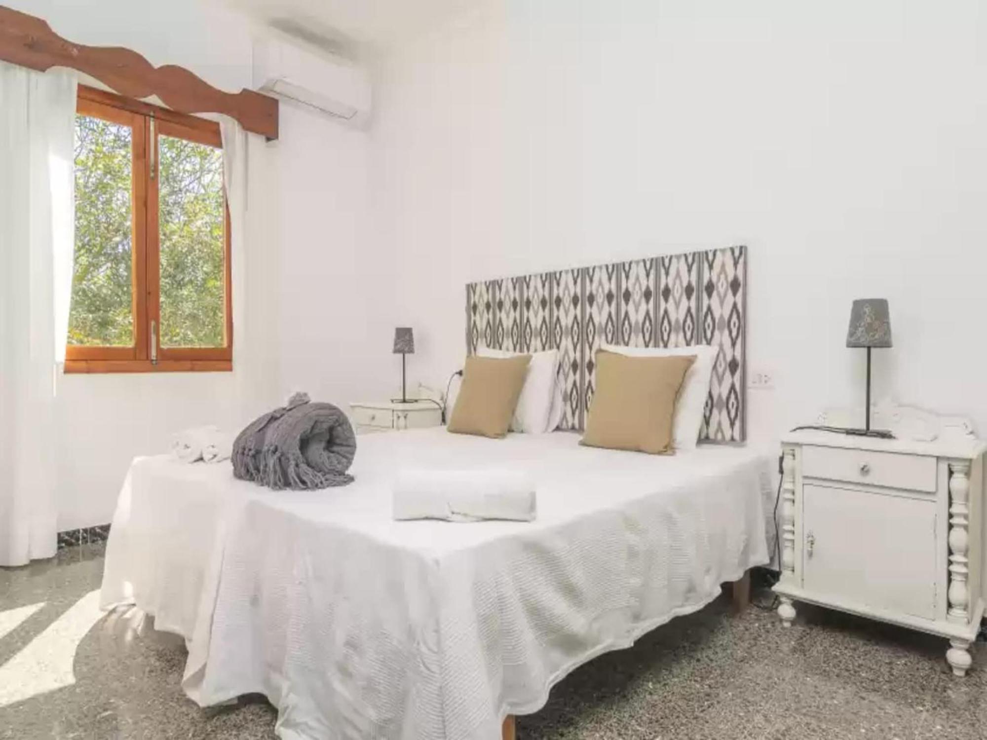 Villa Sa Teulera With Private Pool In