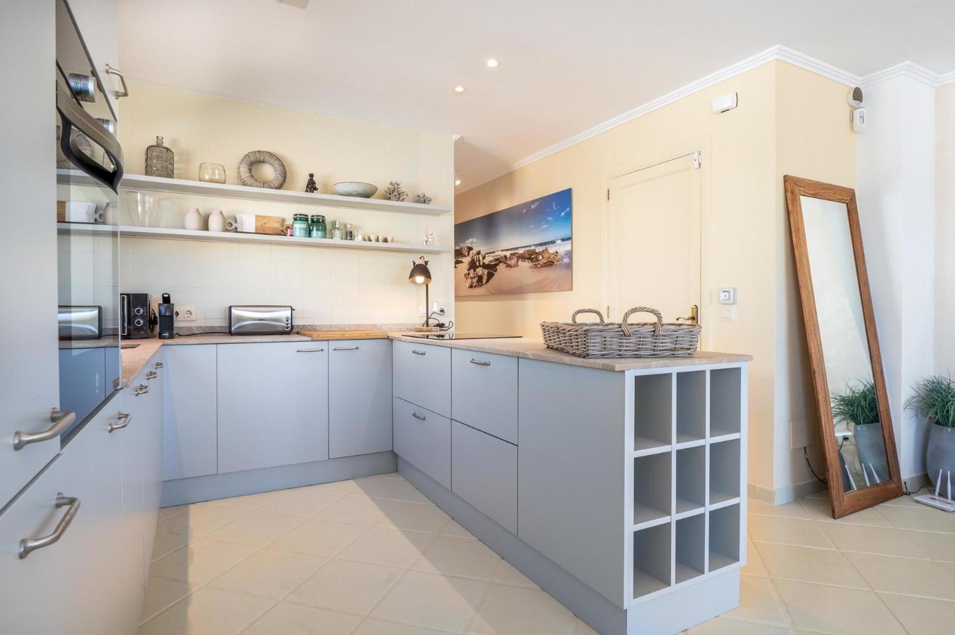 Apartamento Fuer 4 Personen Ca 168 Qm In Portocolom, Mallorca Suedostkueste Von Mallorca
