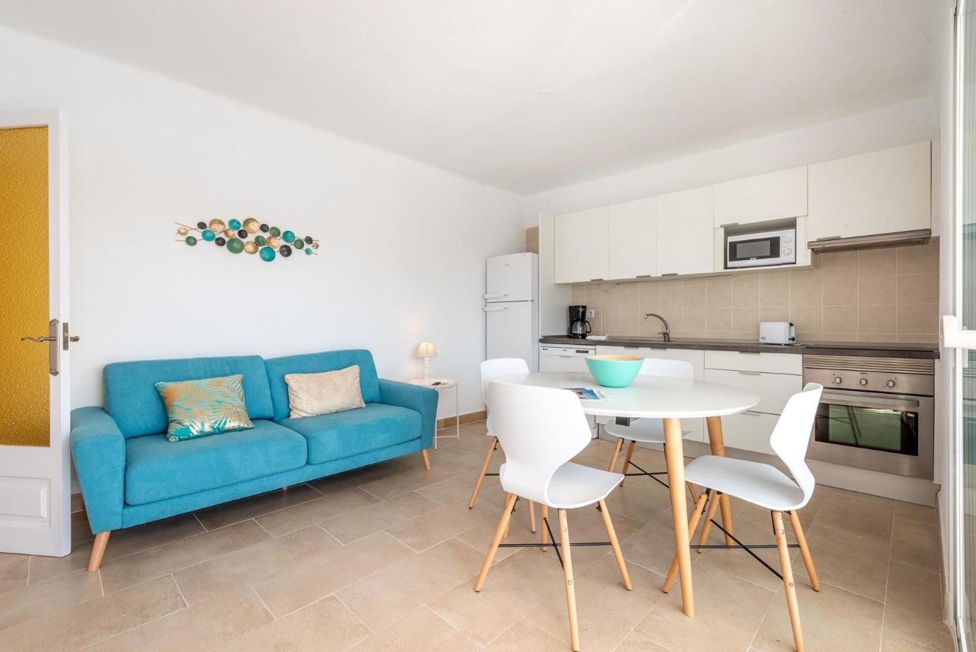 Apartamento Fuer 4 Personen Ca 60 Qm In Portopetro, Mallorca Suedostkueste Von Mallorca