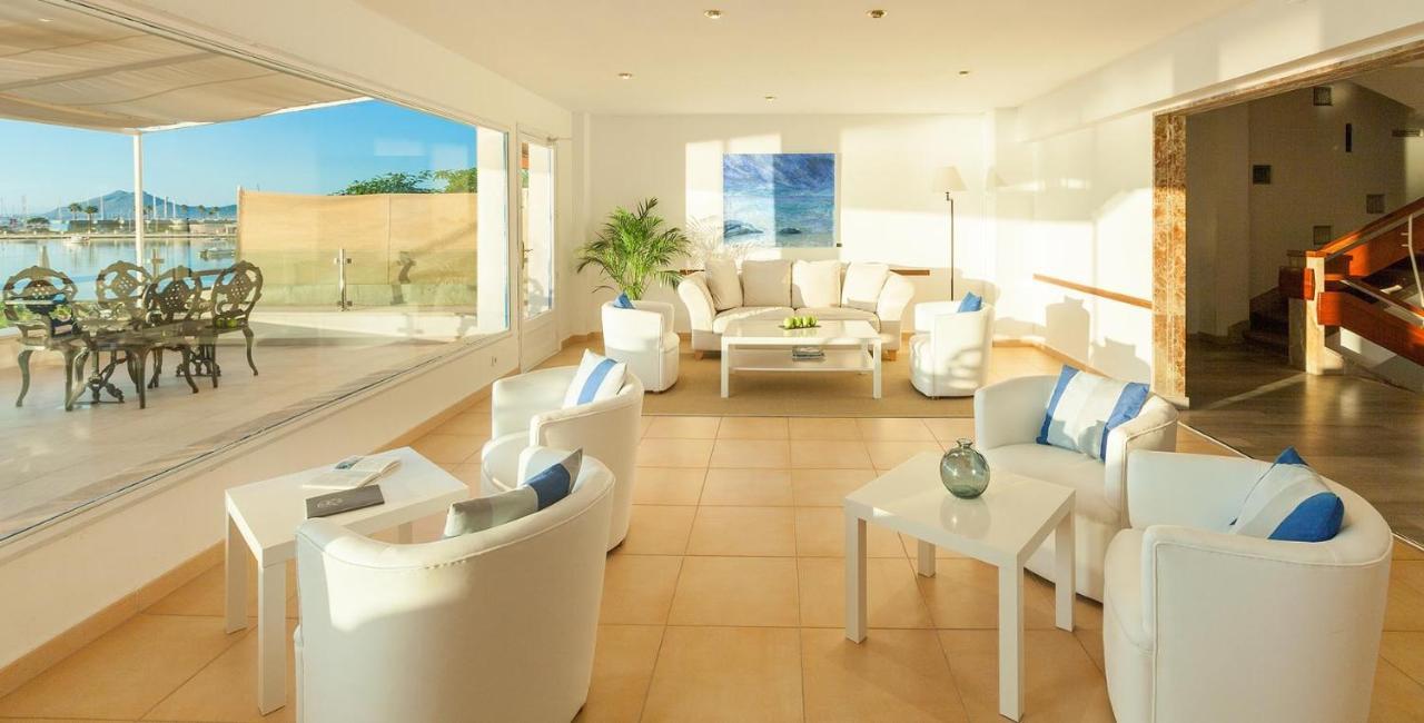 Capri Hotel