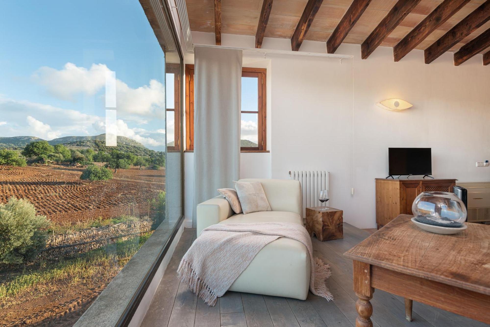 Sos Ferres D'en Morey Country house