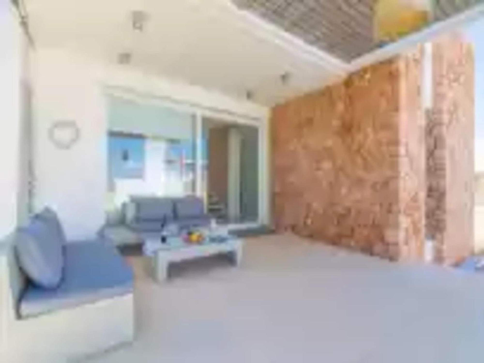 Coastal With Modern Space Villa