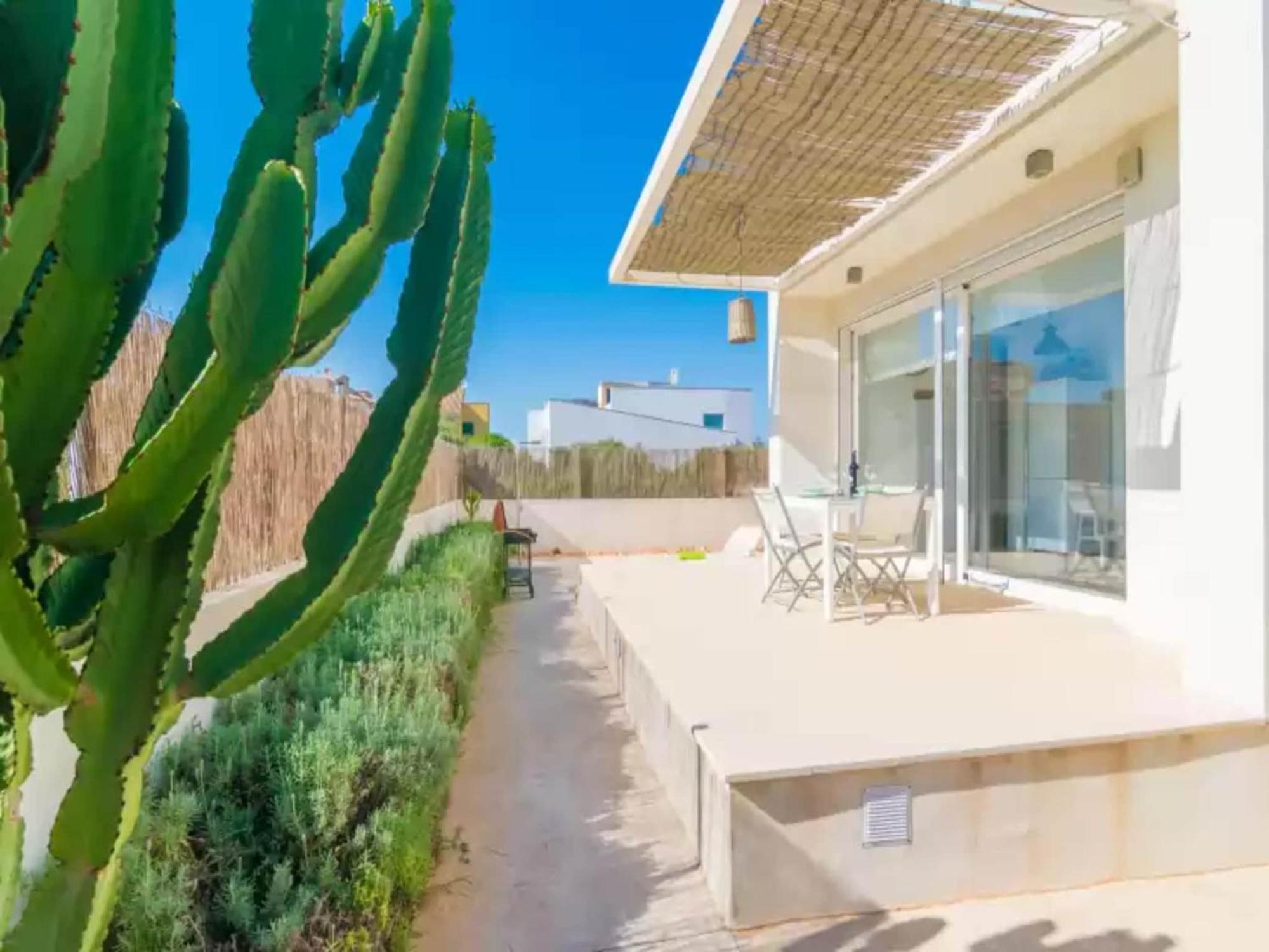 Coastal With Modern Space Villa Sa Ràpita