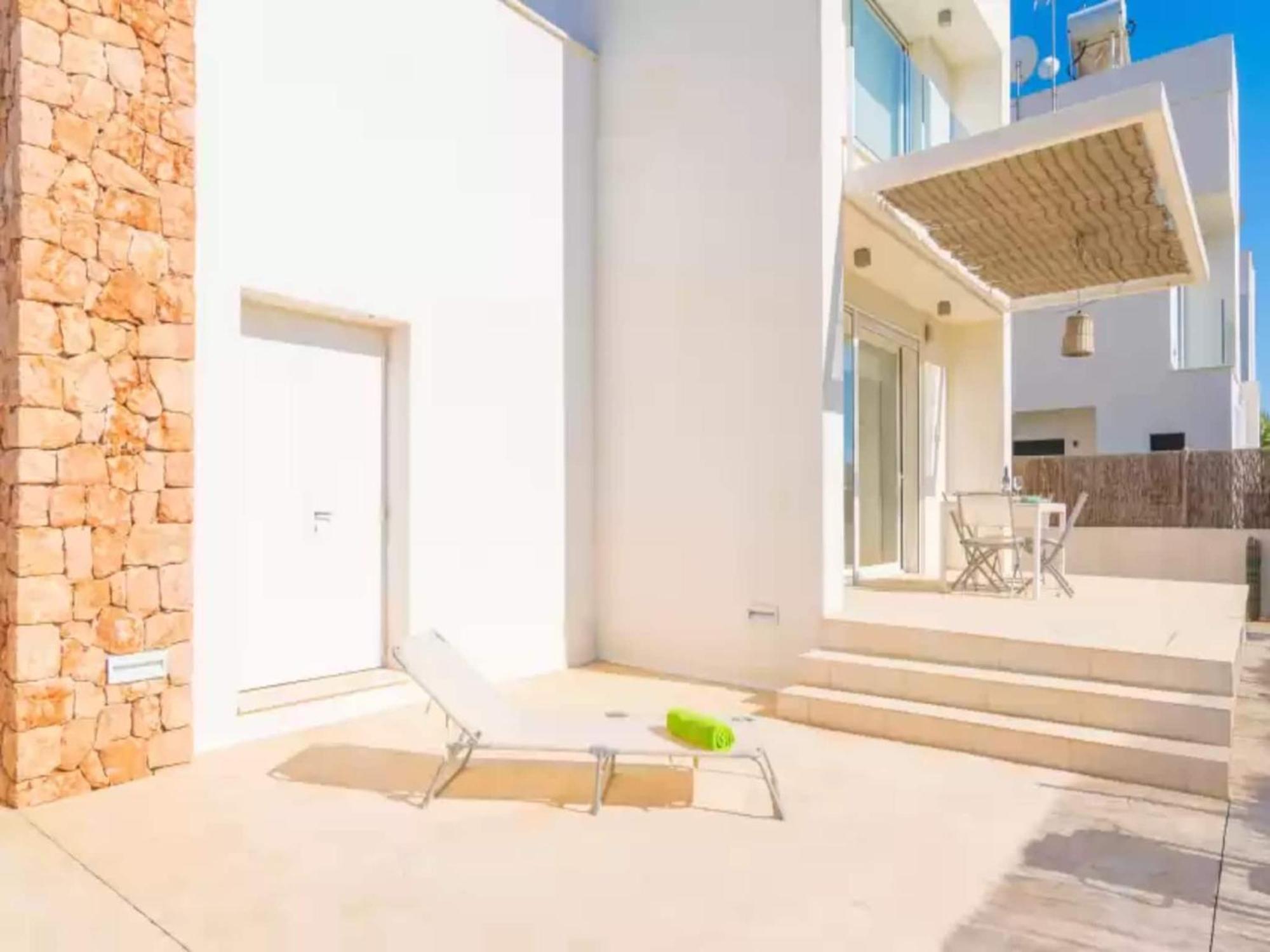 Villa Coastal With Modern Space Sa Ràpita