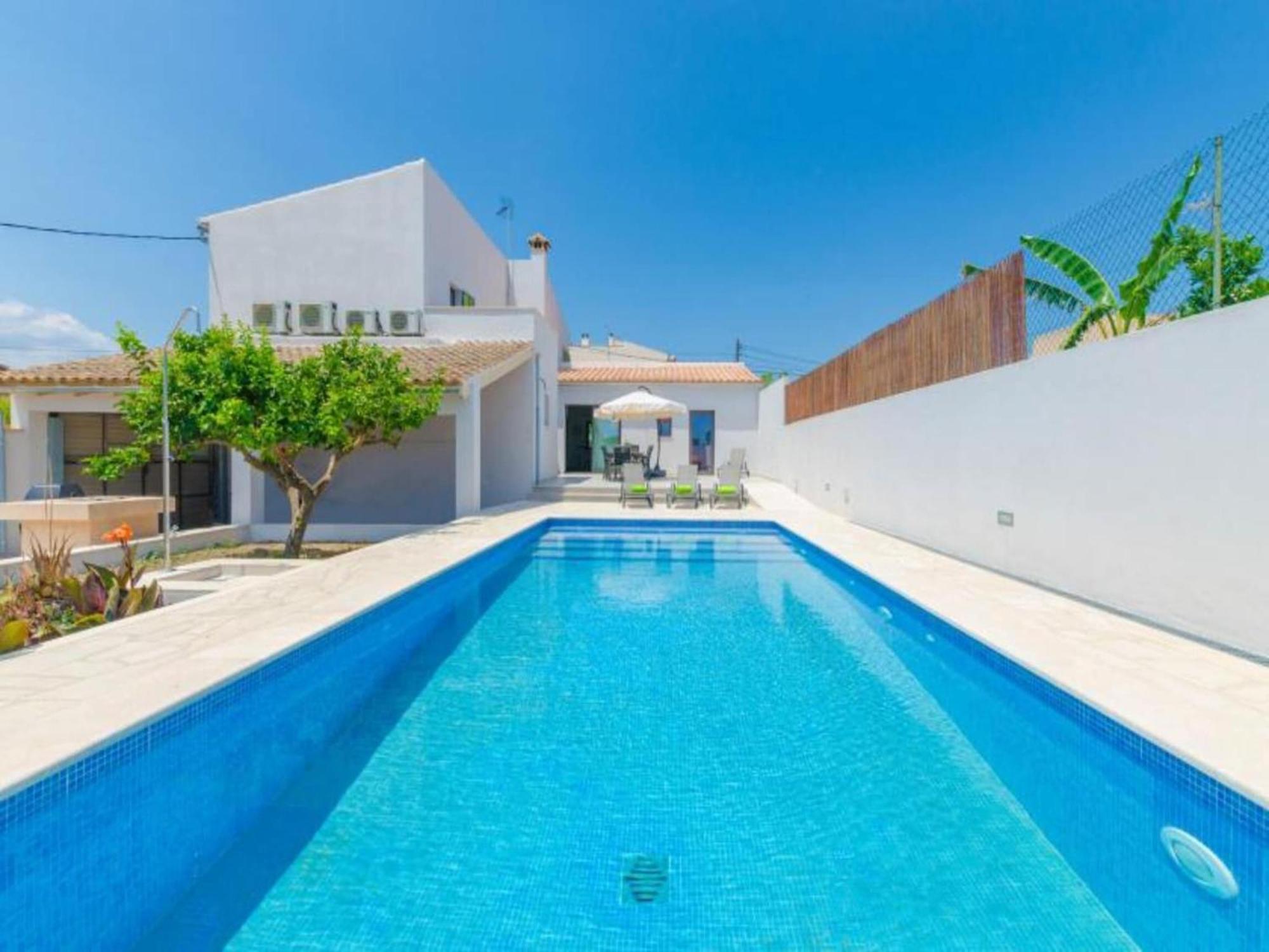 With Private Pool