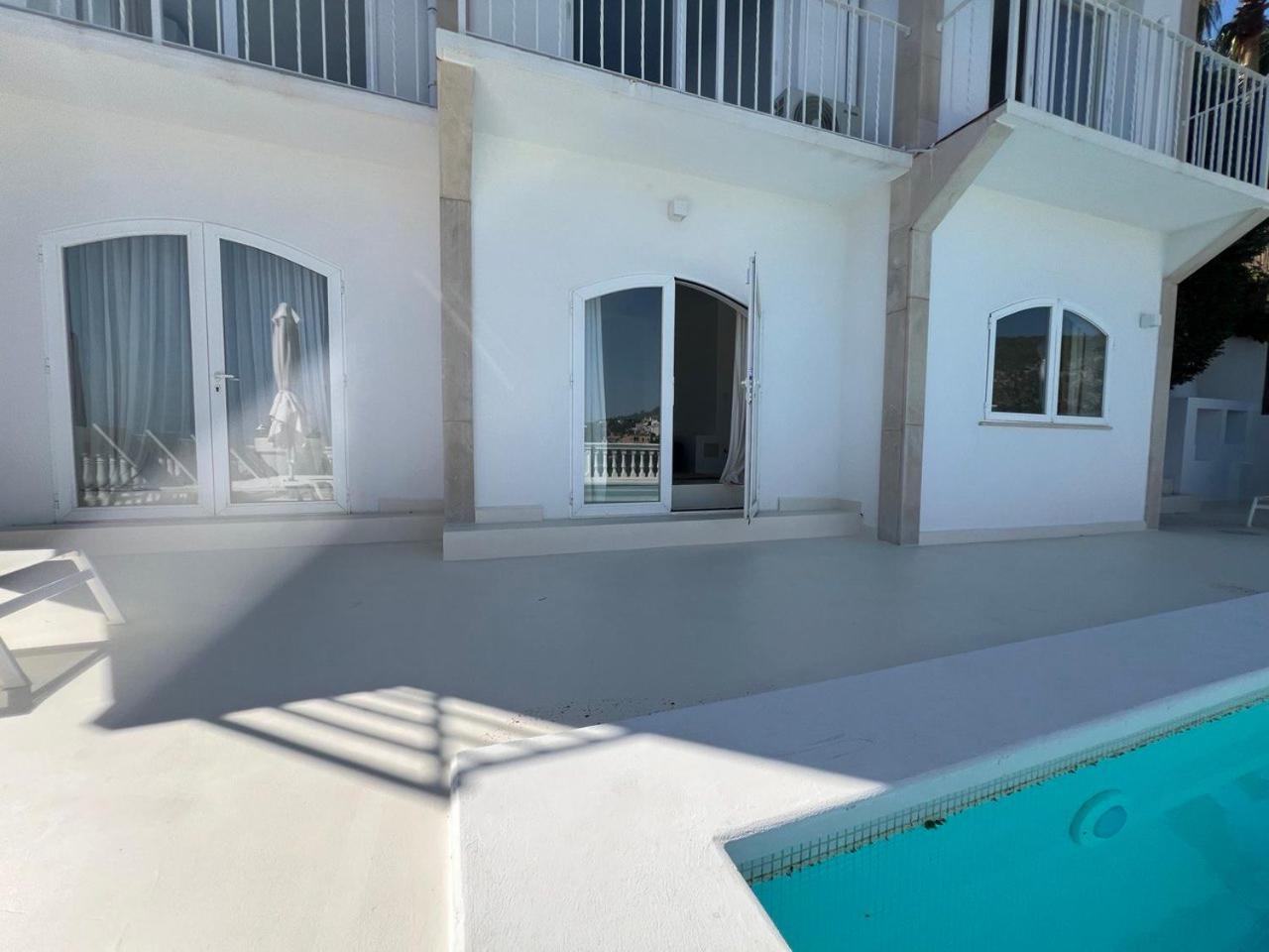 Villa Deluxe With Seaview In Portals *