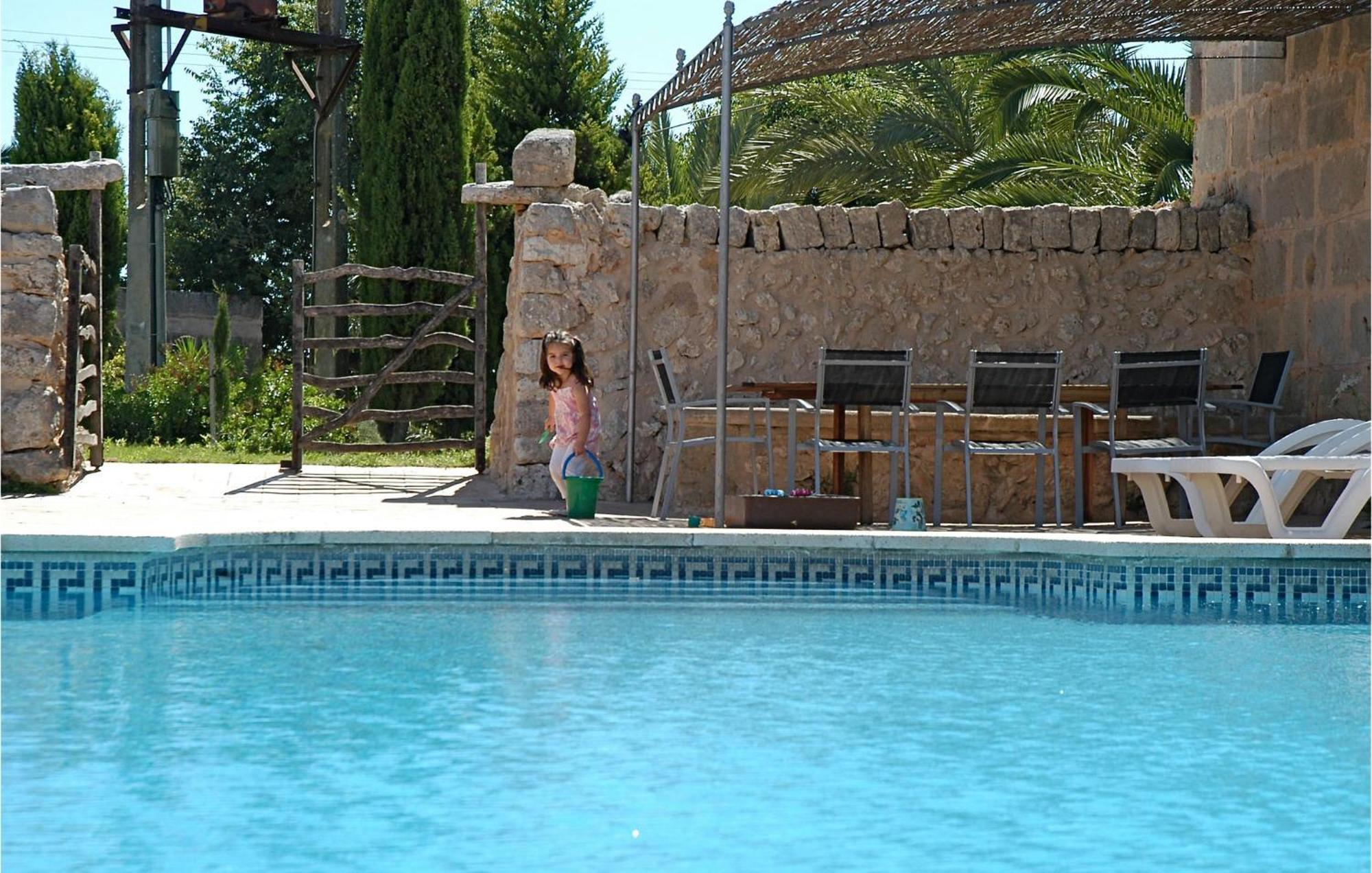 Сasa de vacaciones Lovely In *