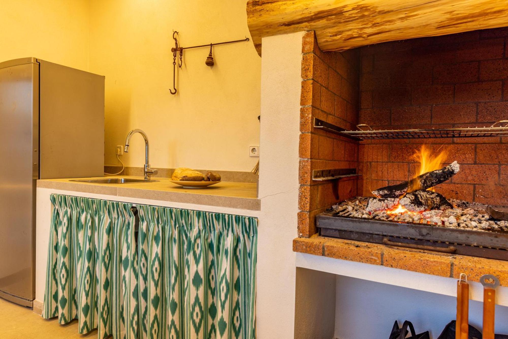 Es Mirador De Vernissa Jacuzzi Sauna Y Piscina Villa *