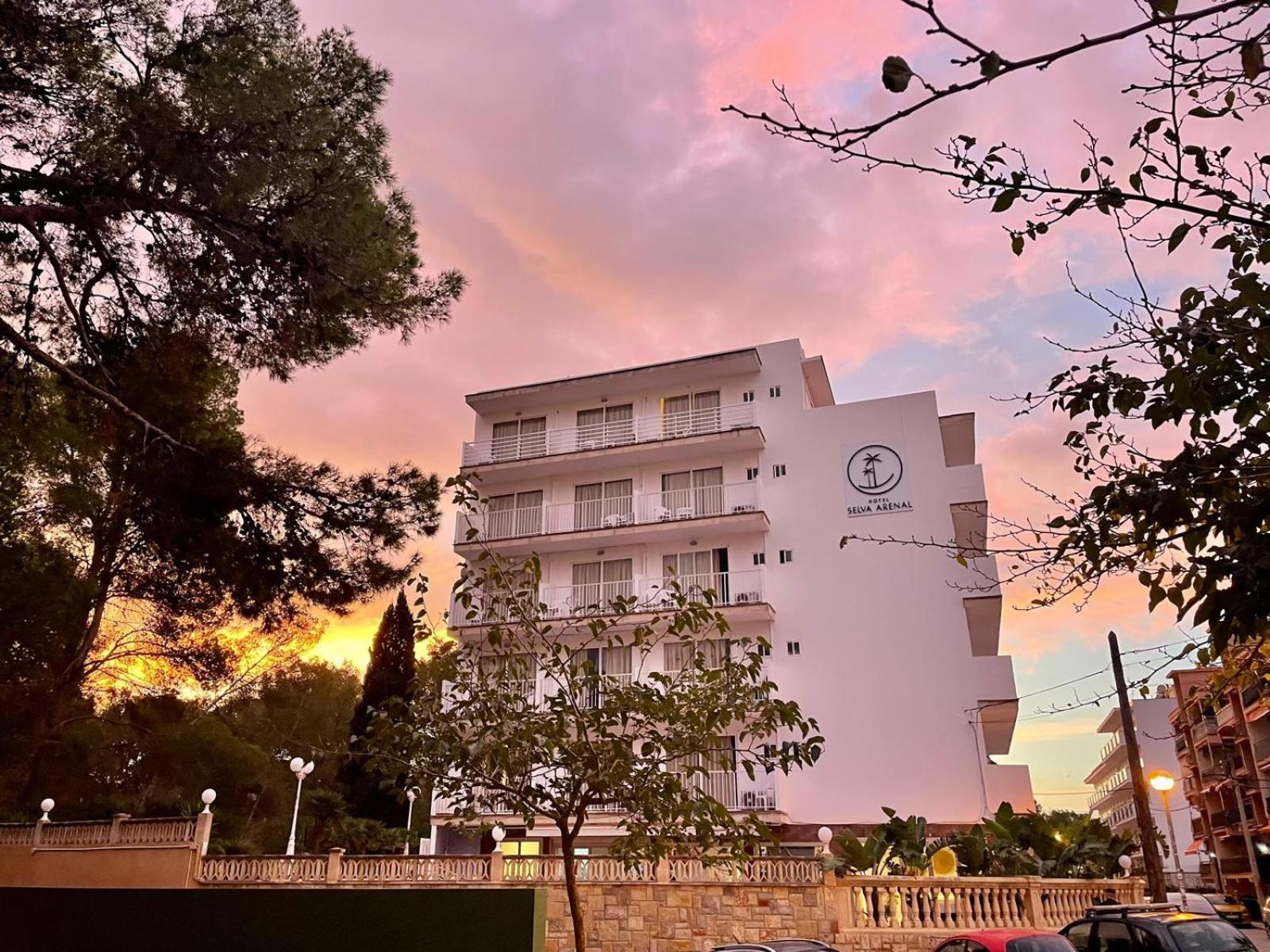 Hotel Selva Arenal 2*