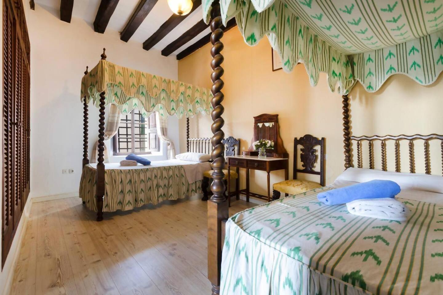 Villa Casa Ciclista Con Piscina, Sauna Y Jacuzzi *