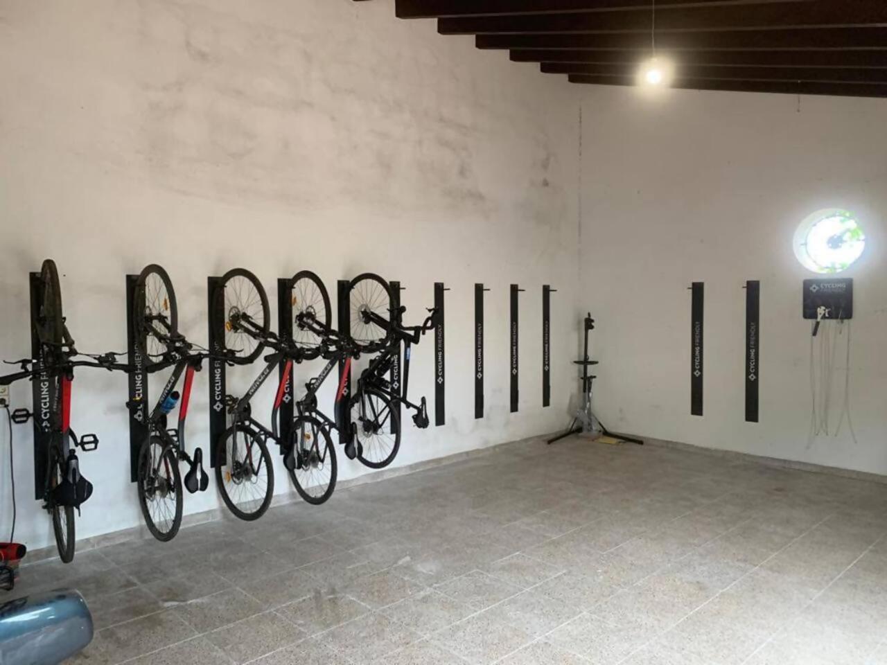 Villa Casa Ciclista Con Piscina, Sauna Y Jacuzzi Lloseta