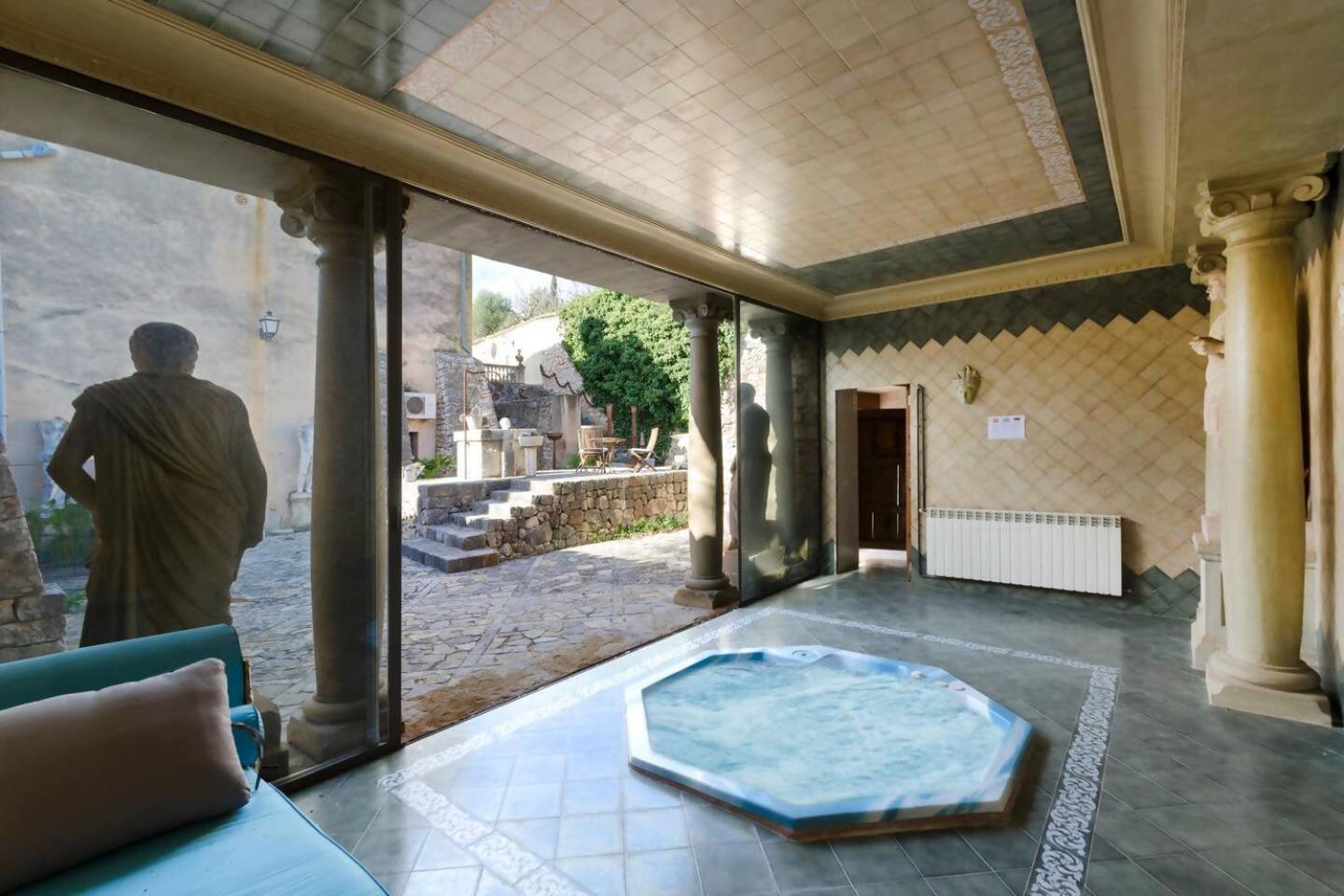Casa Ciclista Con Piscina, Sauna Y Jacuzzi *