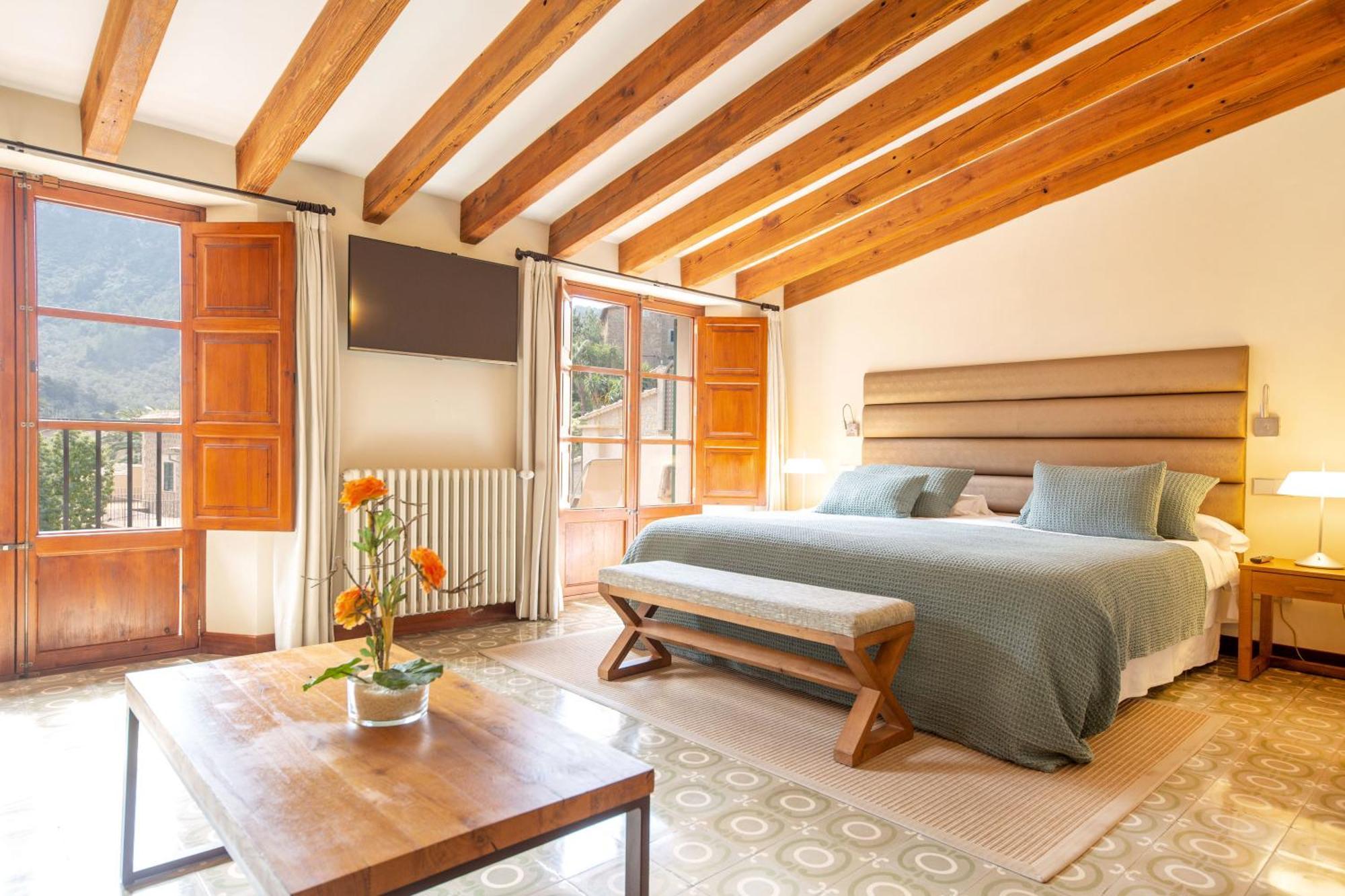 Y Des Puig 4* Deià (Deyá)