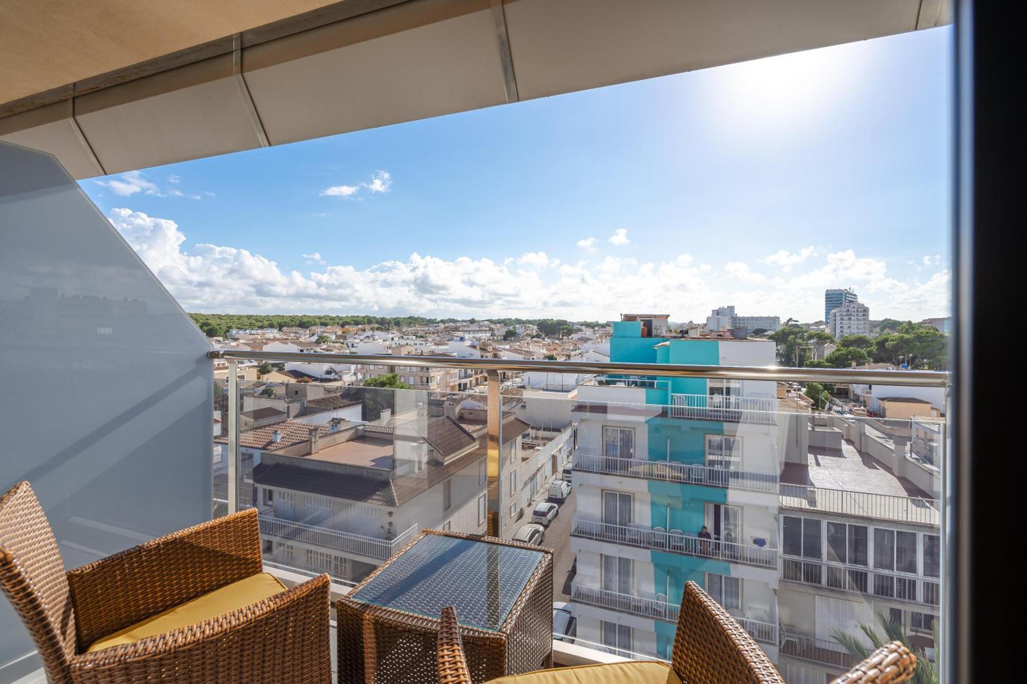 Thb Gran Bahía 4*