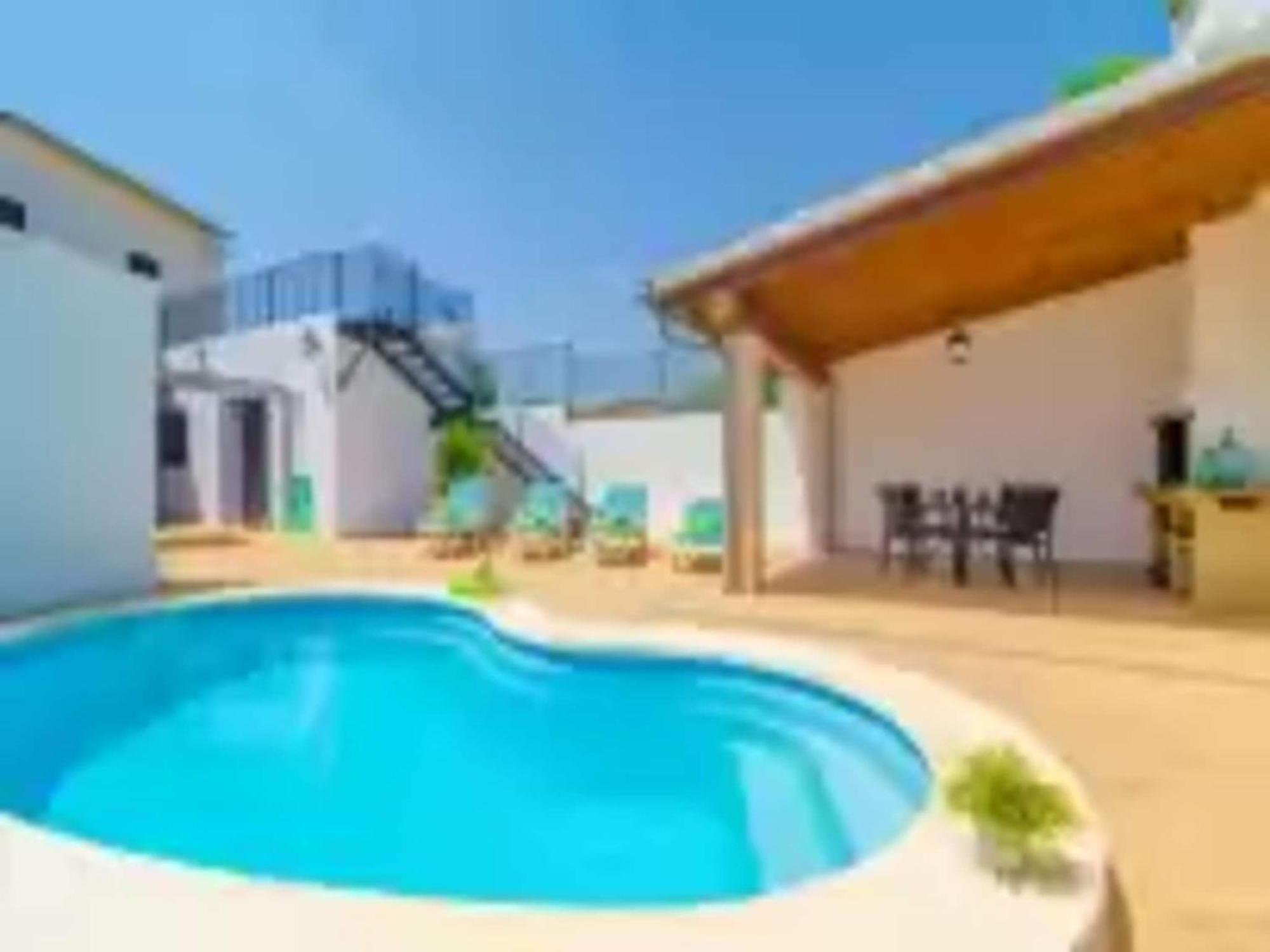 Pistola Without Deposit , Villa