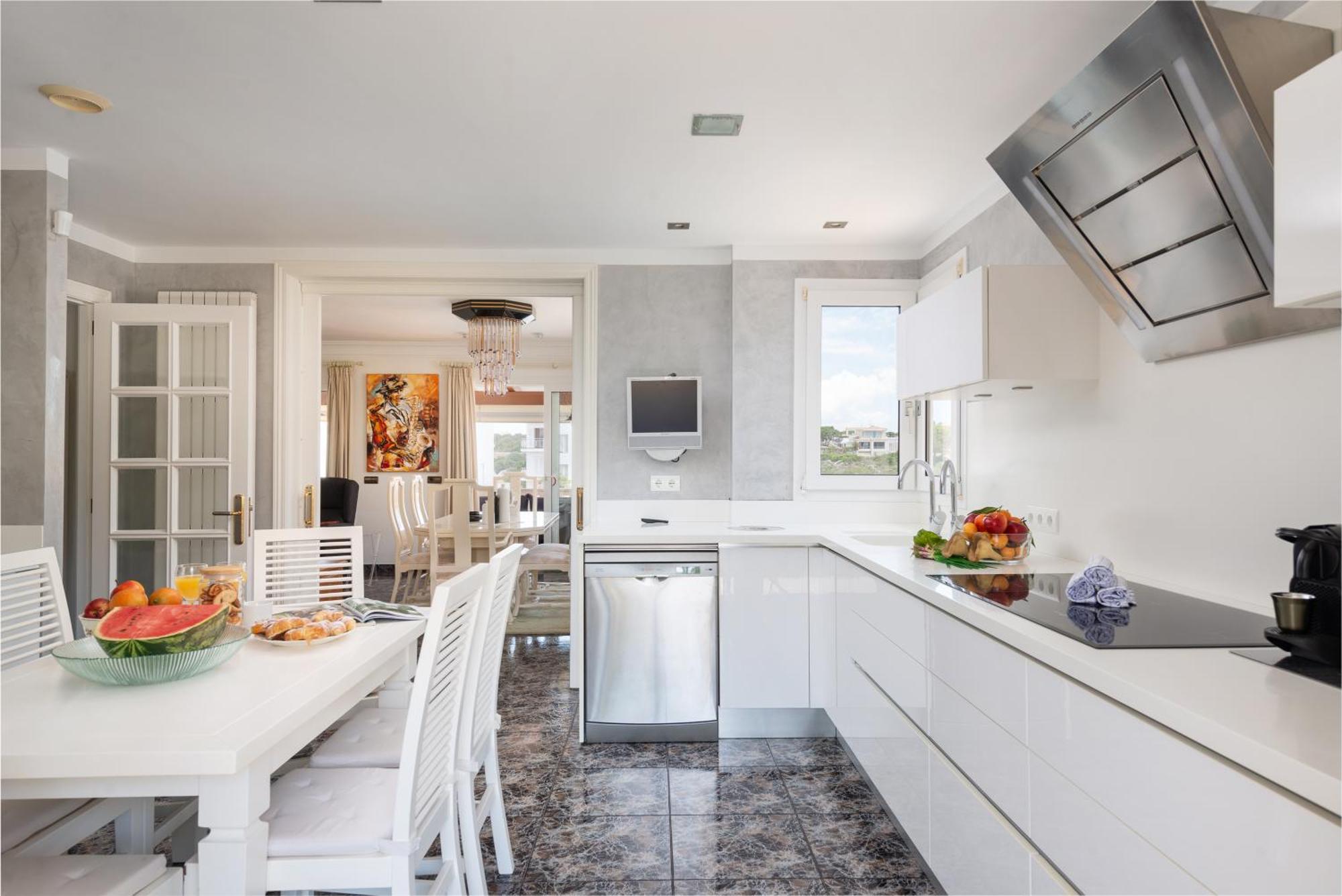 Villa Sa Caleta With Sea Views, Pool, Sauna, And Jacuzzi *