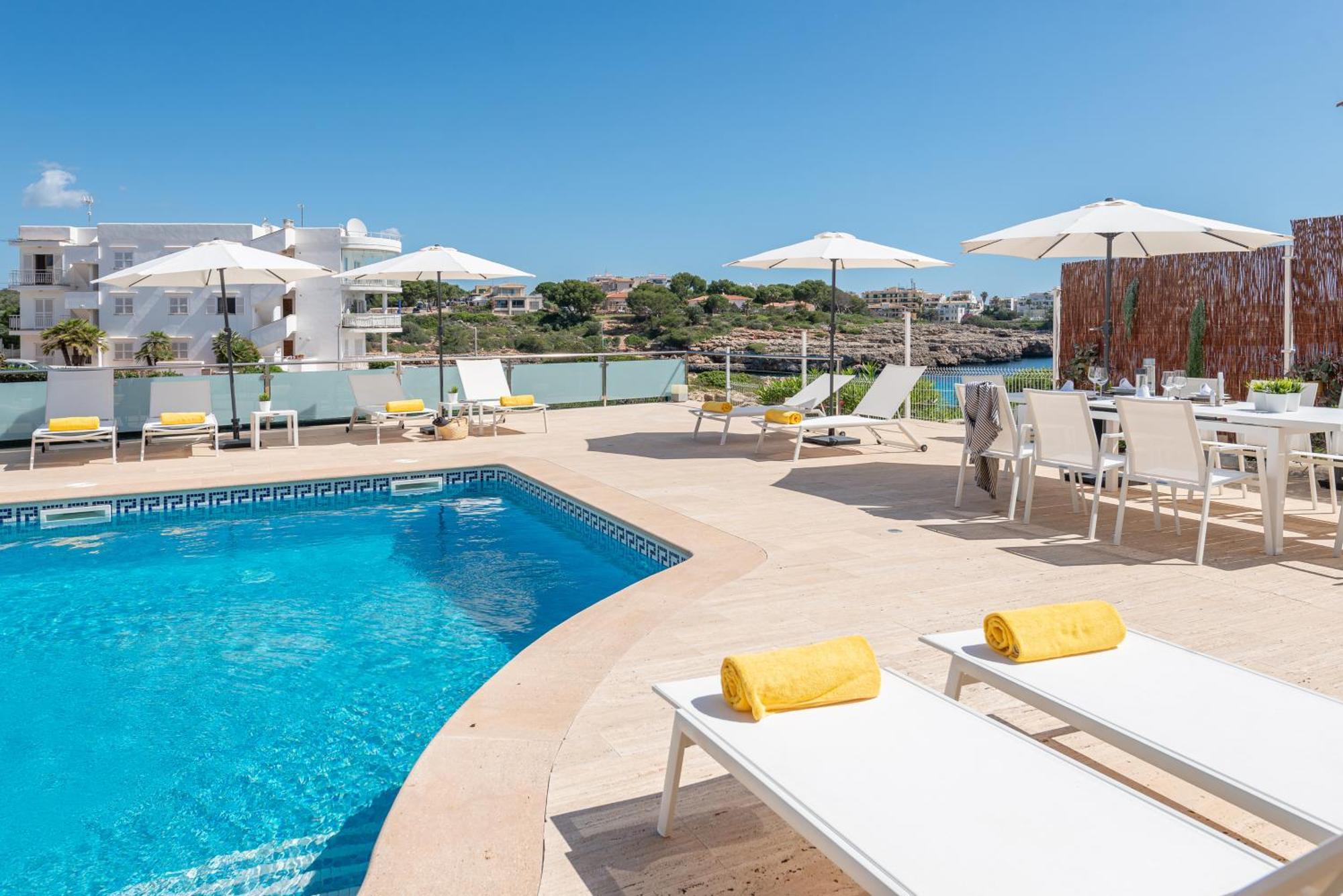Villa Sa Caleta With Sea Views, Pool, Sauna, And Jacuzzi *