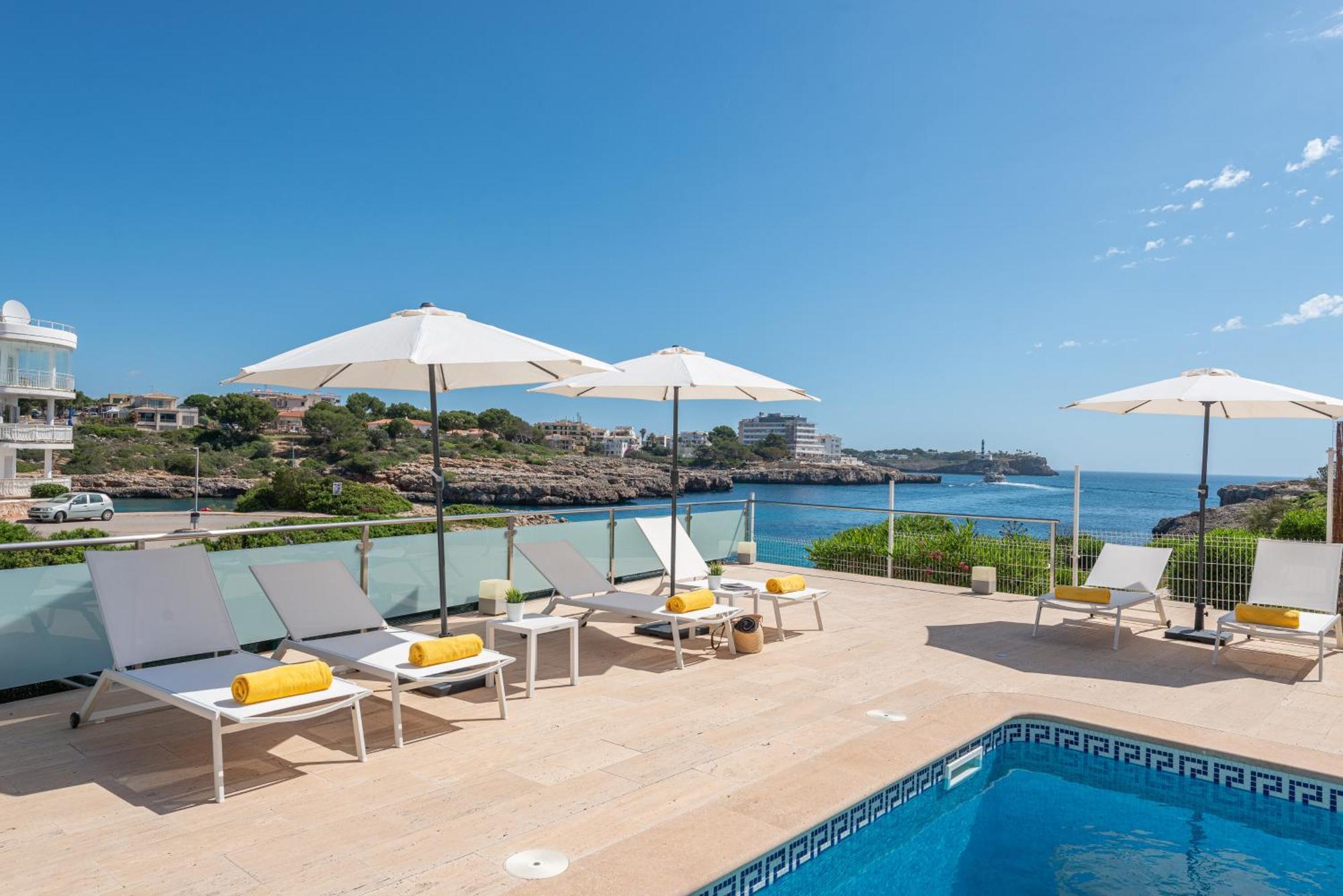 Sa Caleta With Sea Views, Pool, Sauna, And Jacuzzi Fenalitx (Fenalich)