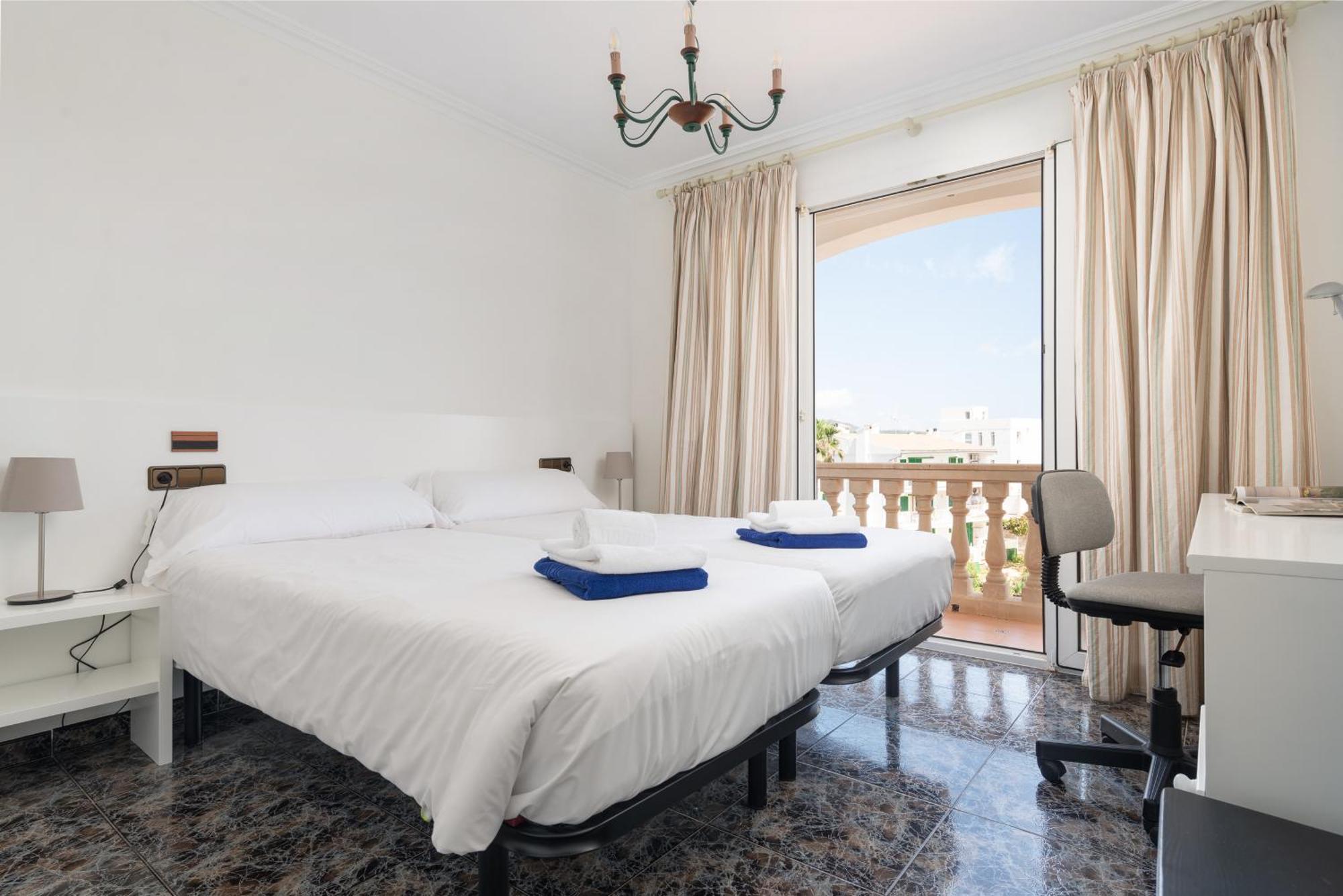 Villa Sa Caleta With Sea Views, Pool, Sauna, And Jacuzzi Fenalitx (Fenalich)