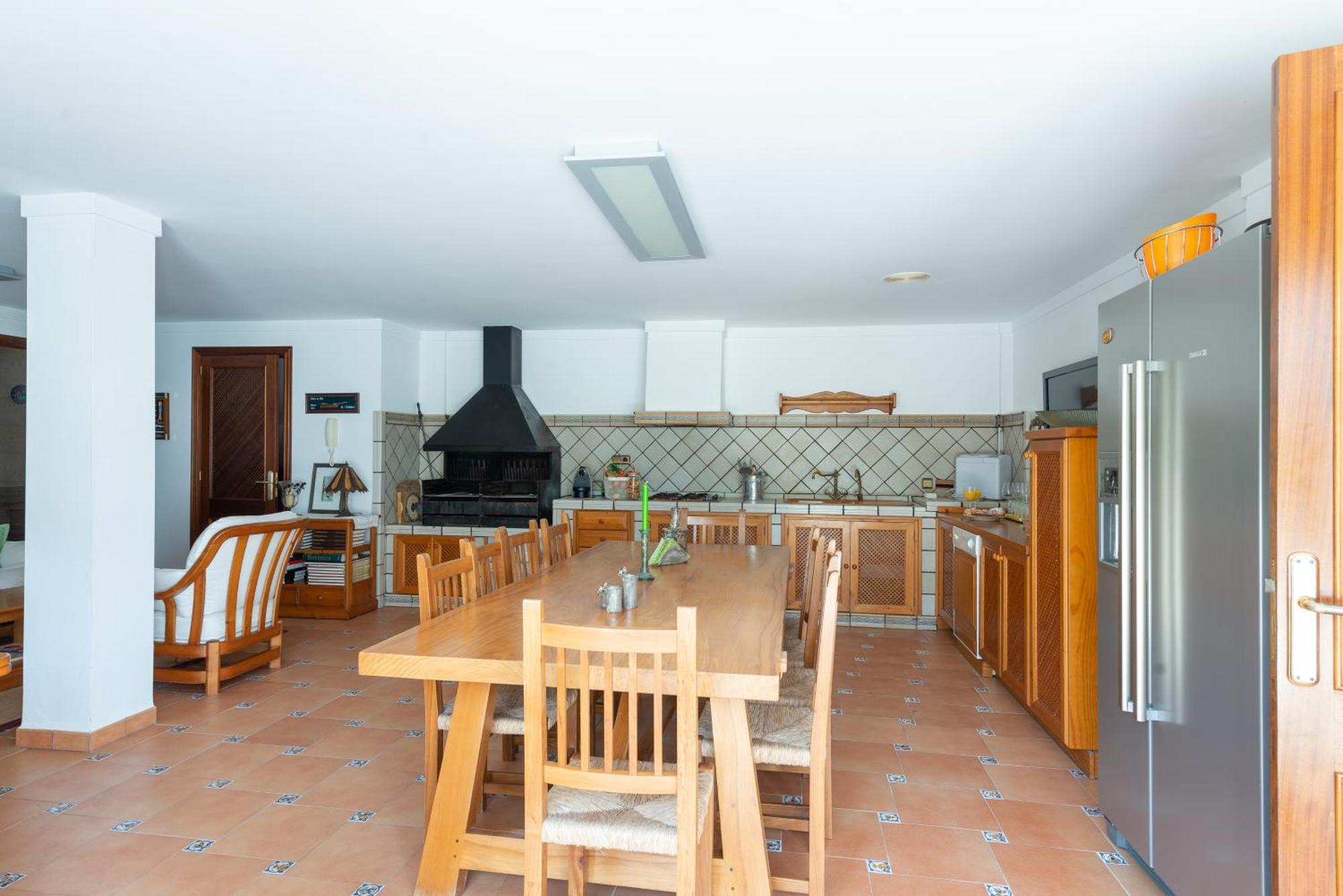 Sa Caleta With Sea Views, Pool, Sauna, And Jacuzzi