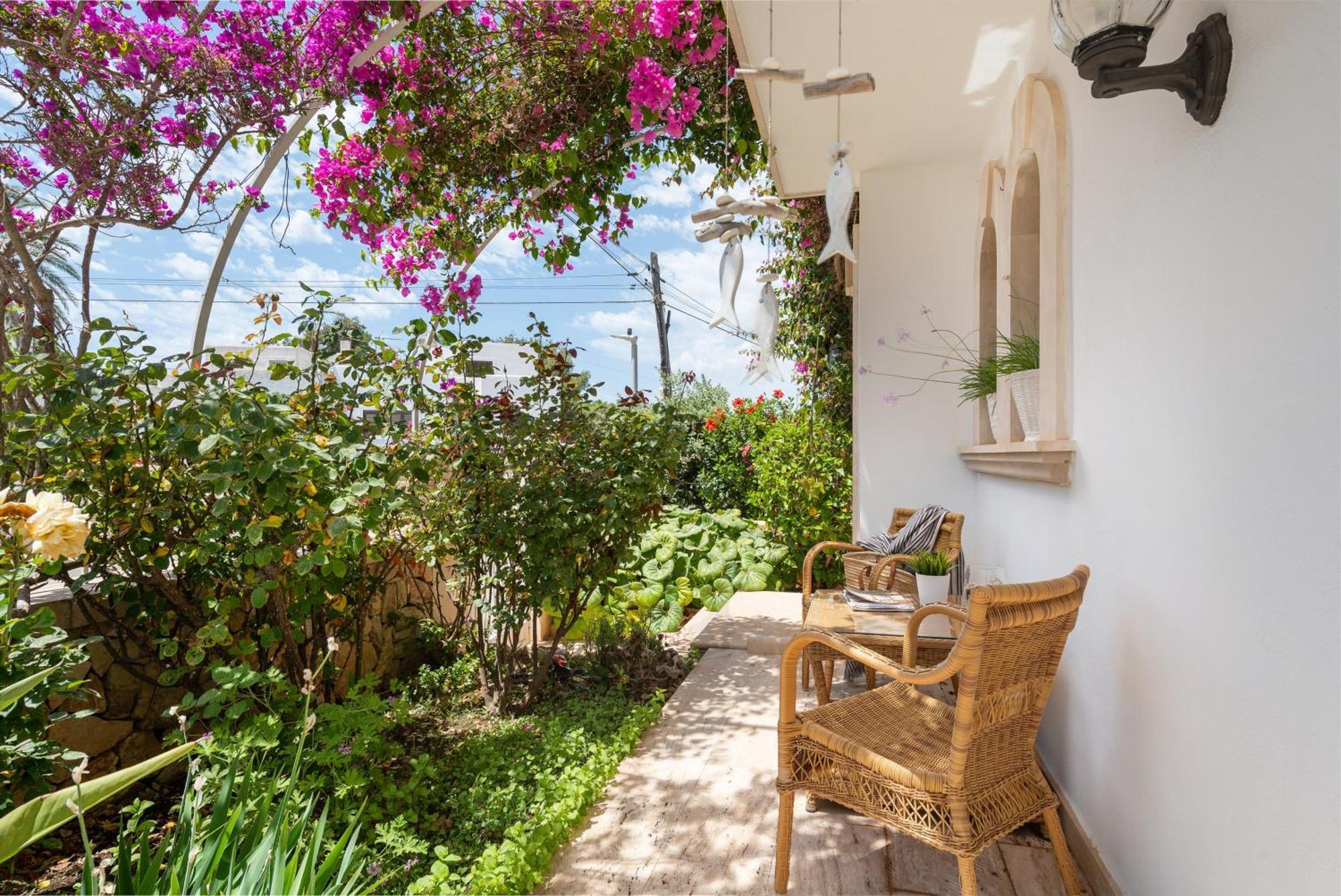 Sa Caleta With Sea Views, Pool, Sauna, And Jacuzzi Villa *
