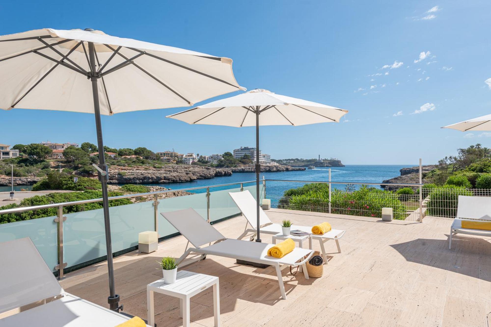 Sa Caleta With Sea Views, Pool, Sauna, And Jacuzzi * Fenalitx (Fenalich)