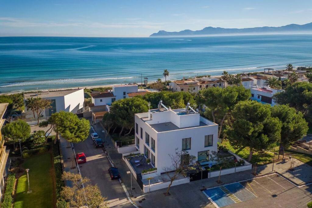 Villa Natural Next To The