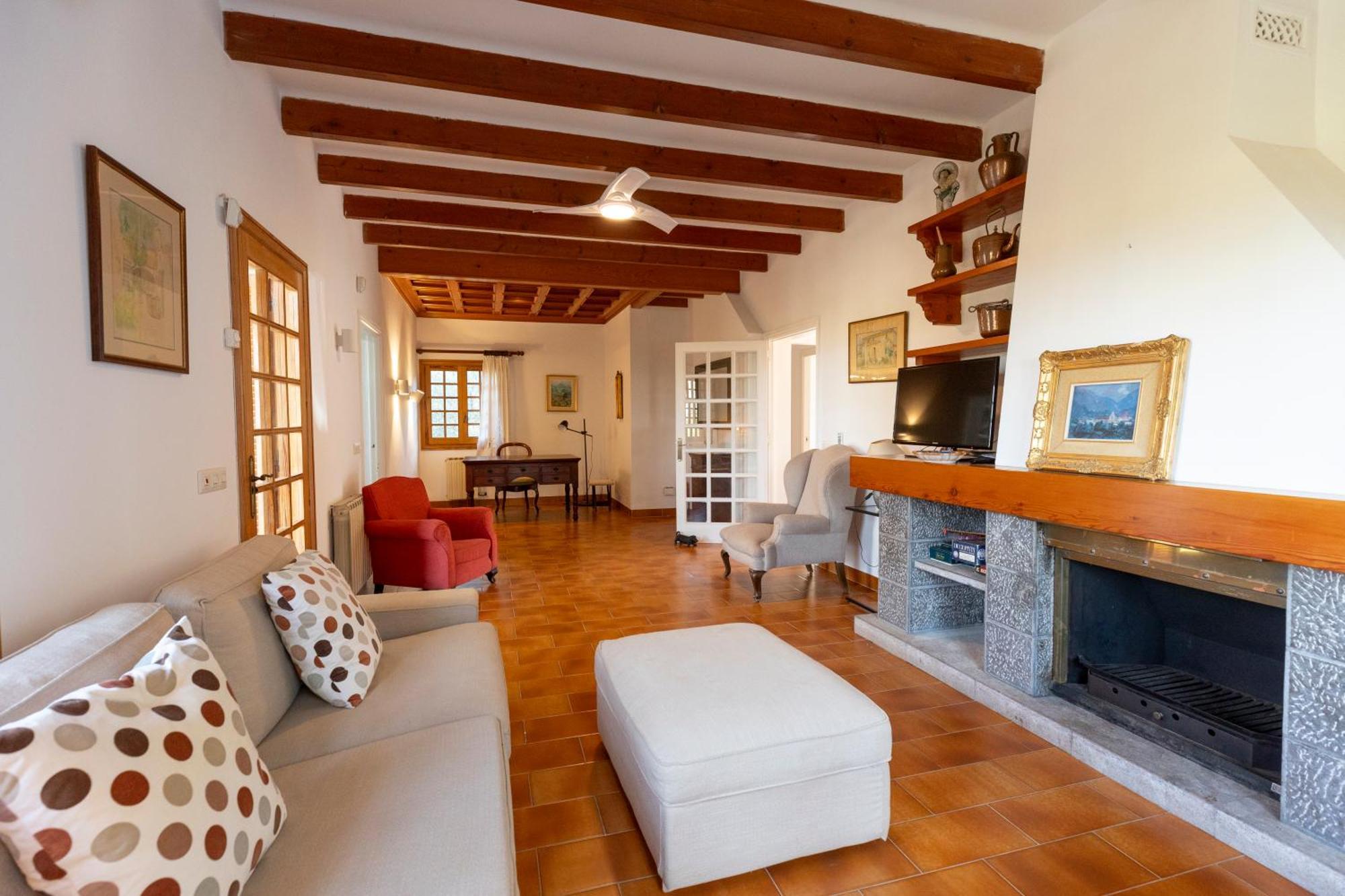 Villa Rosa, Espaciosa Casa Con Piscina *