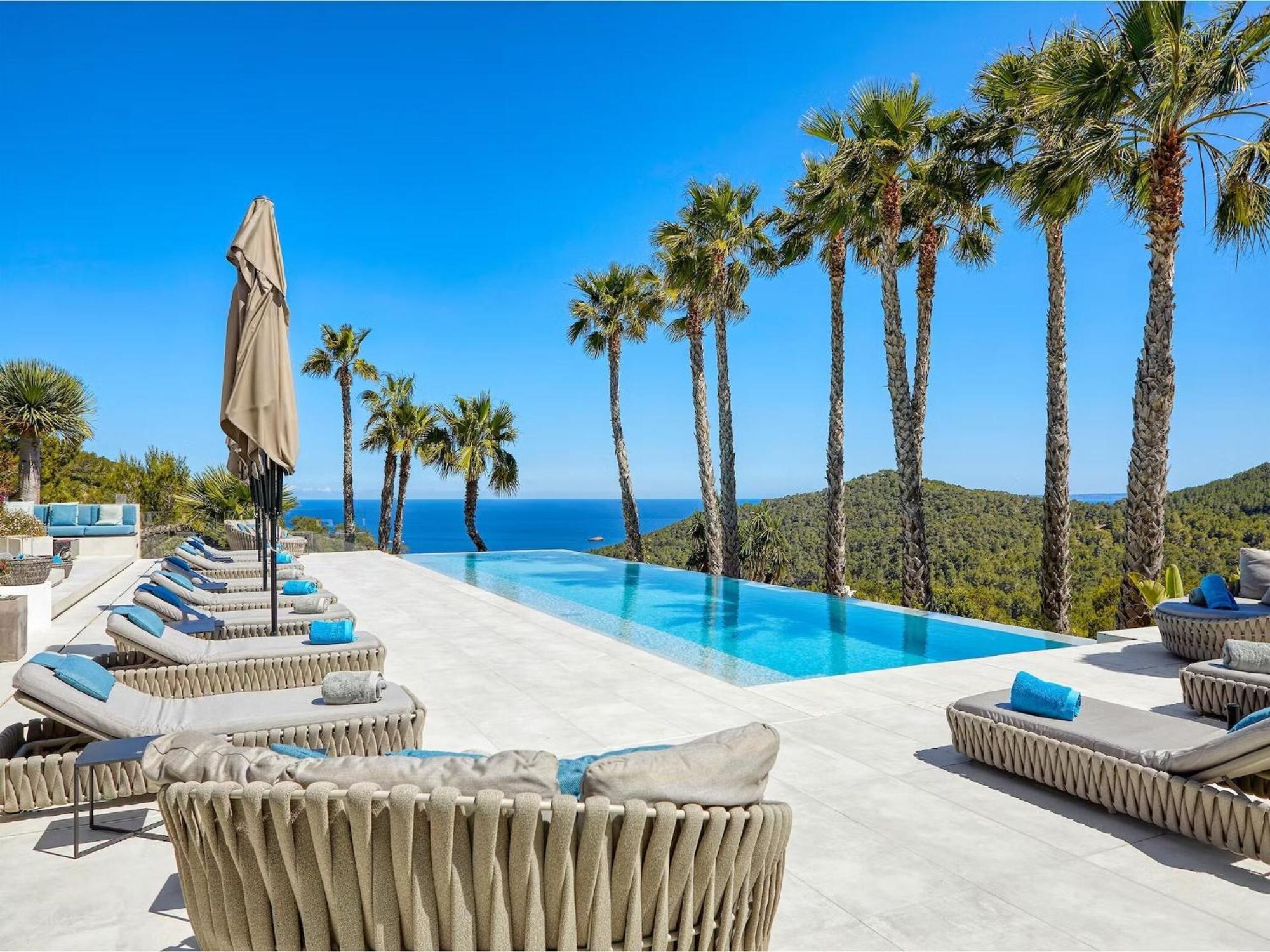 Exclusive On White Isle Villa El Estanyol