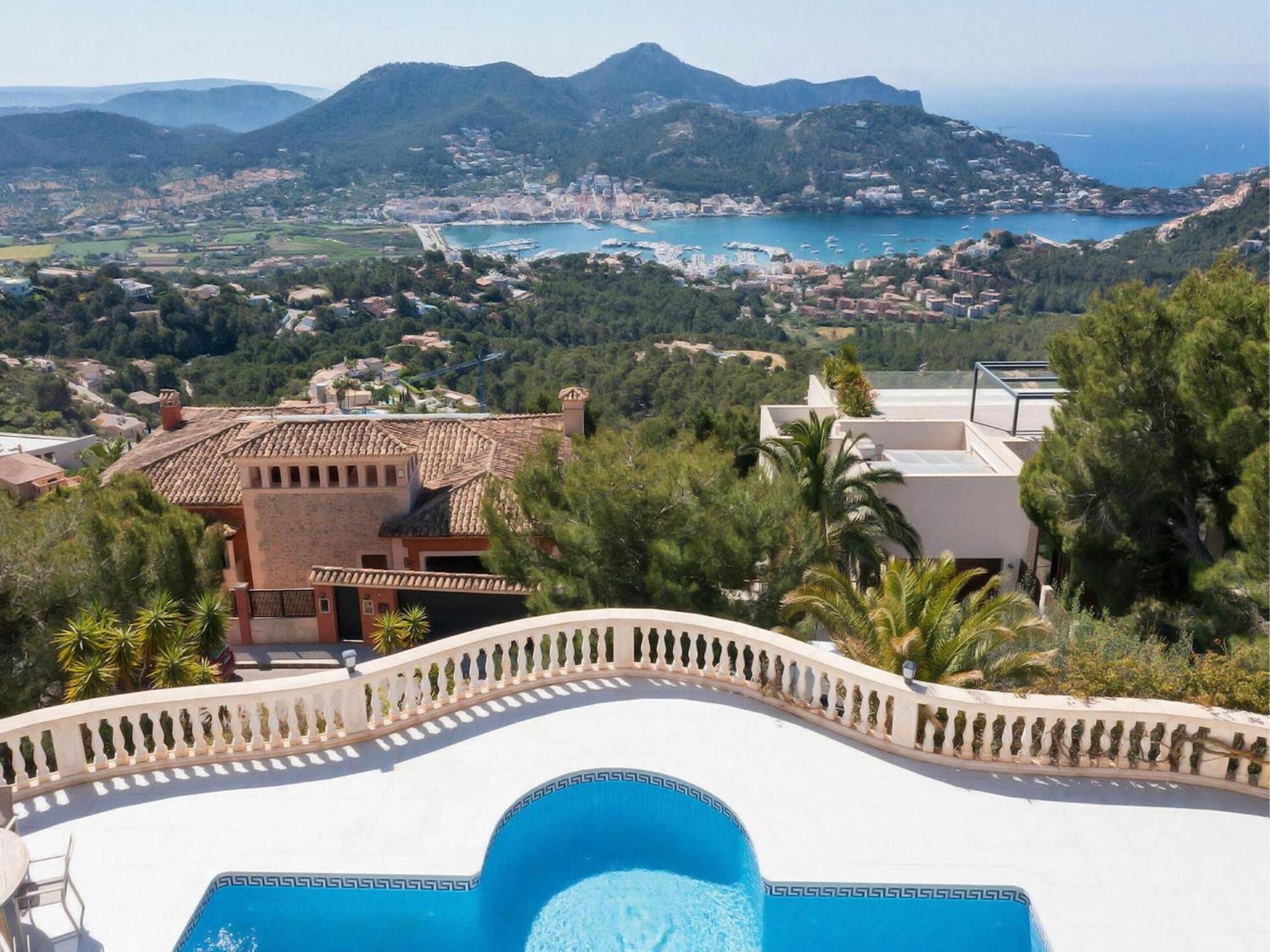 Lavish With Saltwater Pool Villa Andratx (Andrach)