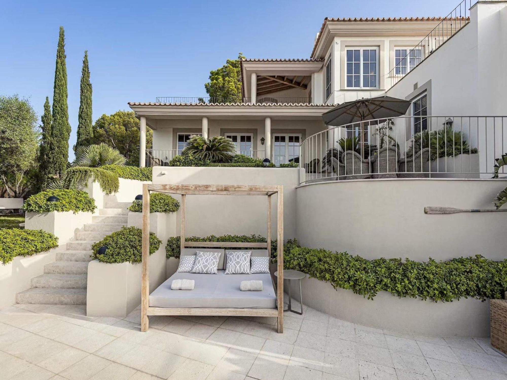 Villa Sea-view Near Port *