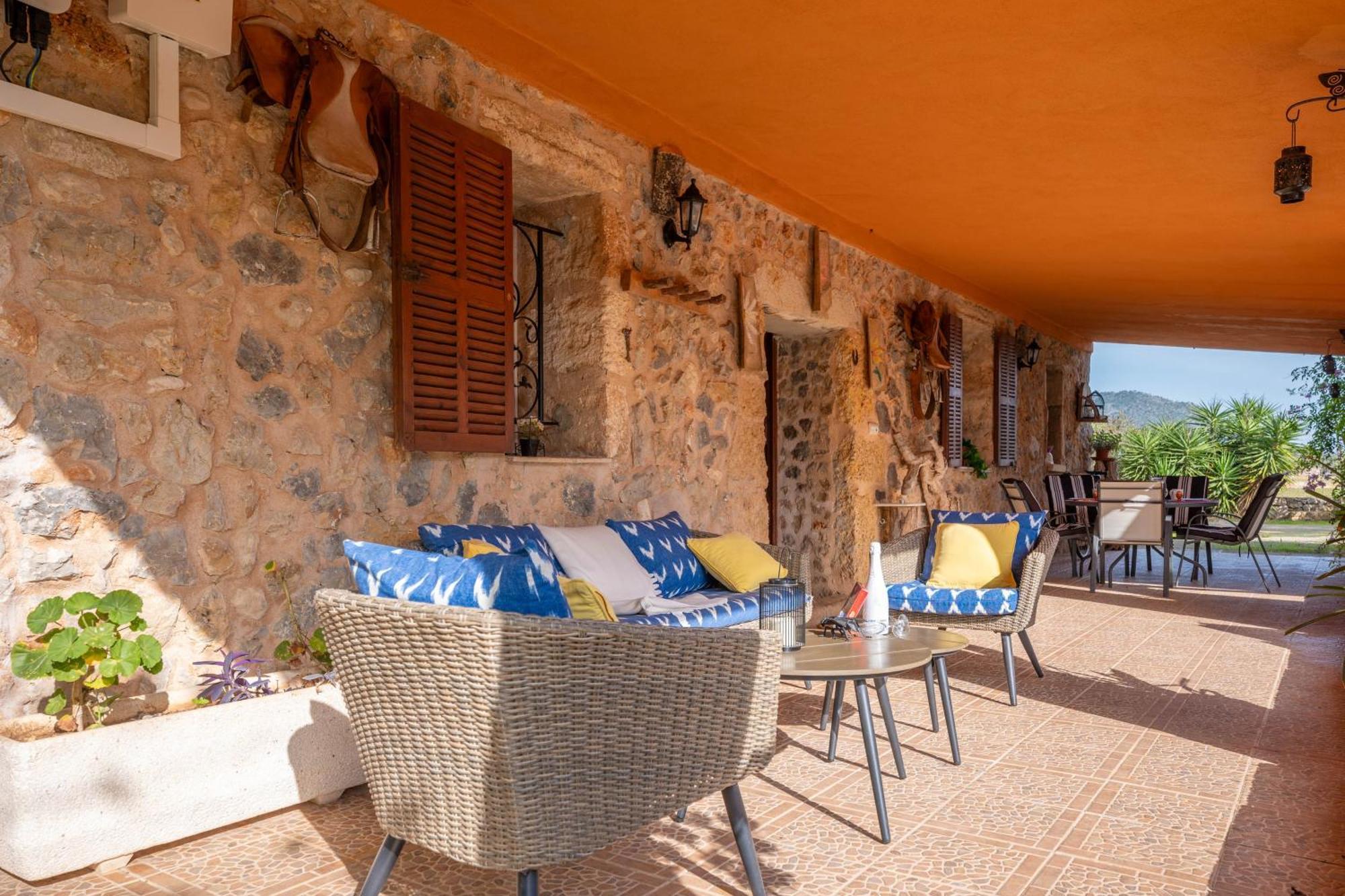 Calisto Villa