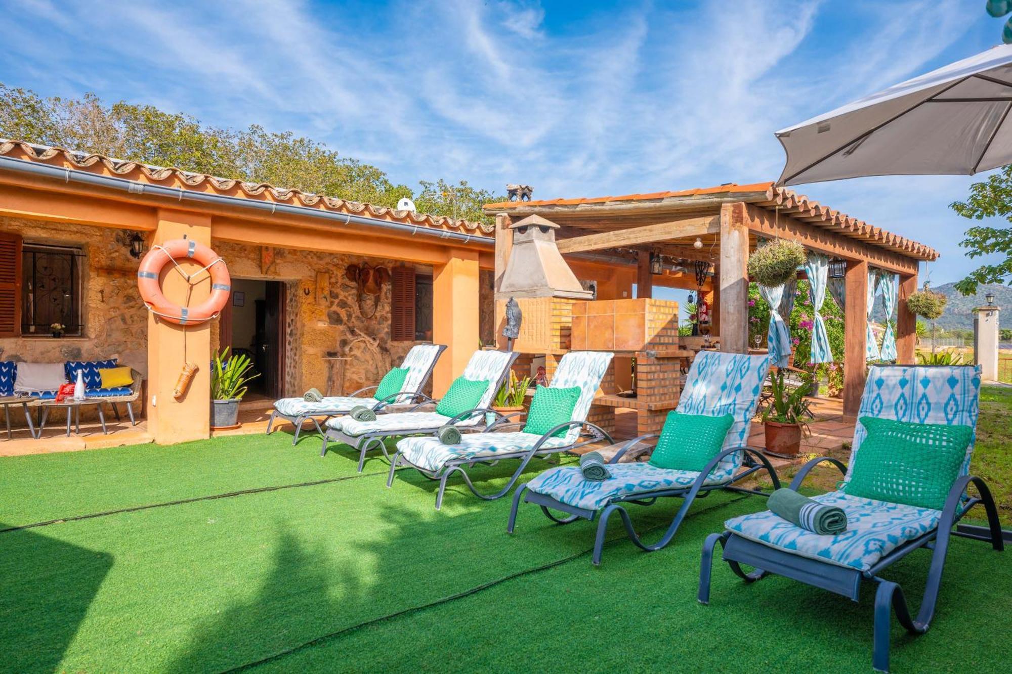 Calisto Villa *