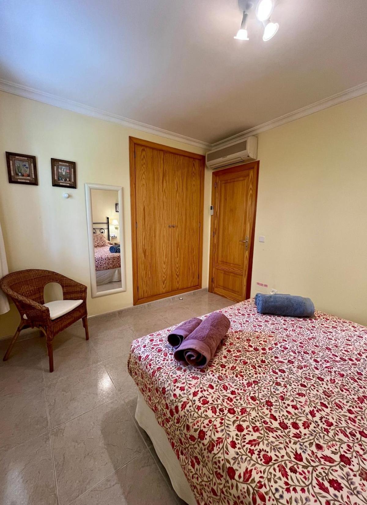 Apartamento Spacious Close To The *