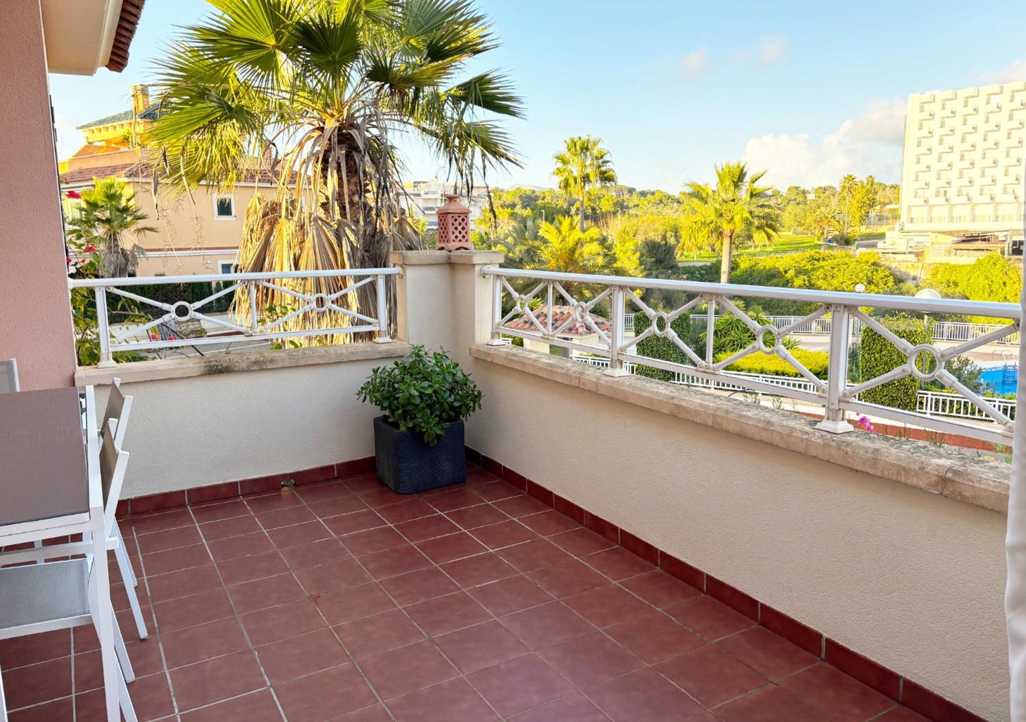 Traumhafte Familien-ferienwohnung Mit Dachterrasse & Pool