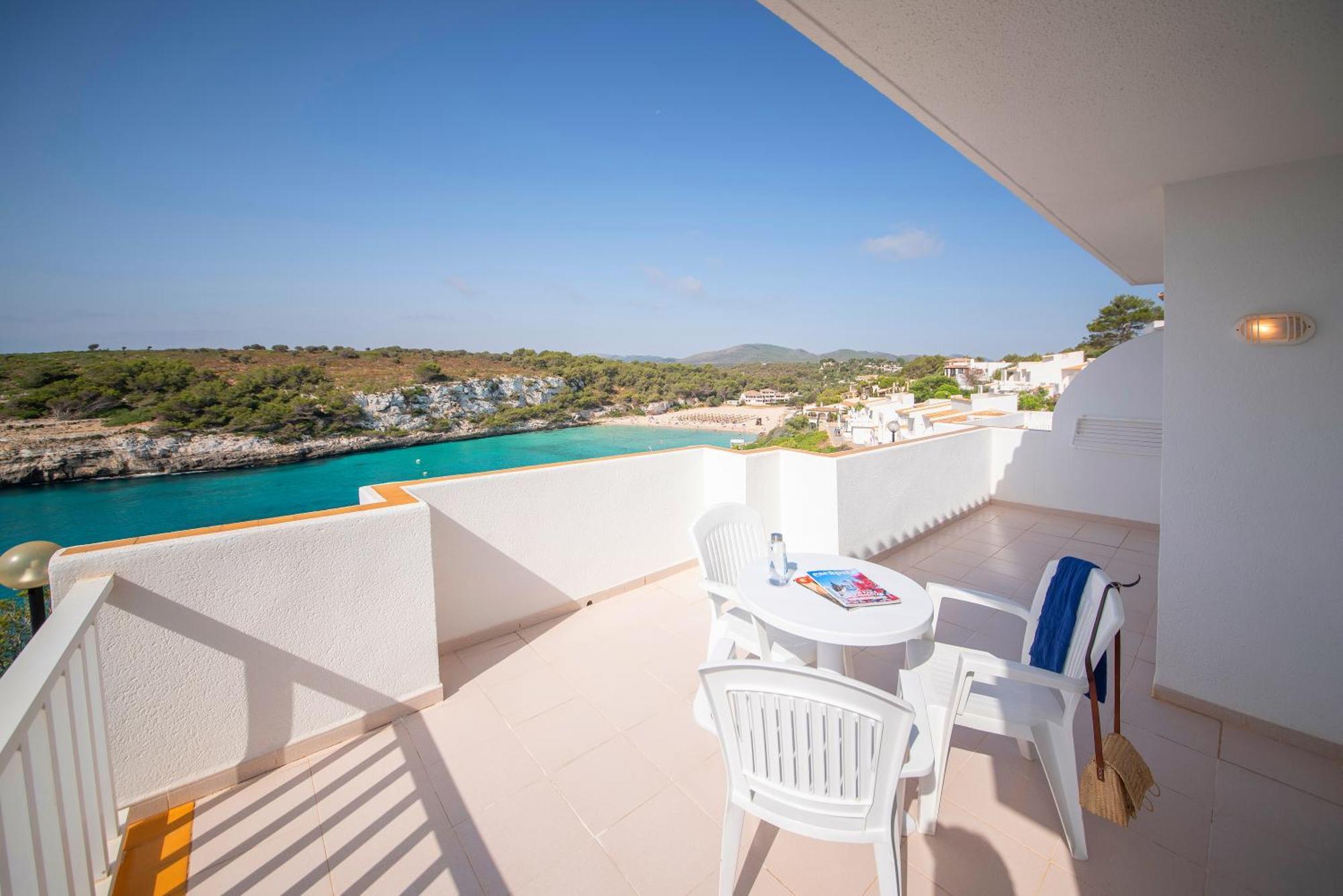 Hotel Blau Punta Reina Family 4*