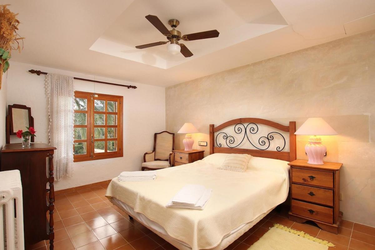 Traditional Near The Town Of Pollensa By Renthousing *