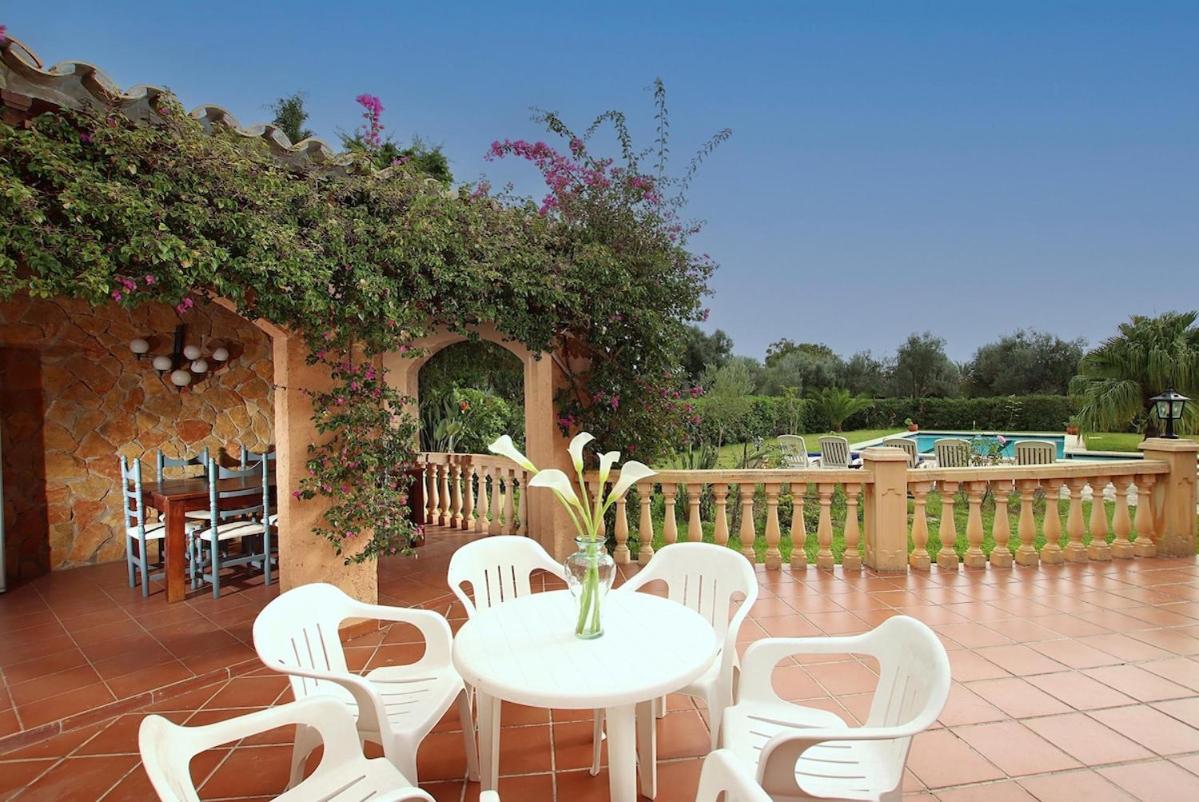Villa Traditional Near The Town Of Pollensa By Renthousing Ballerics