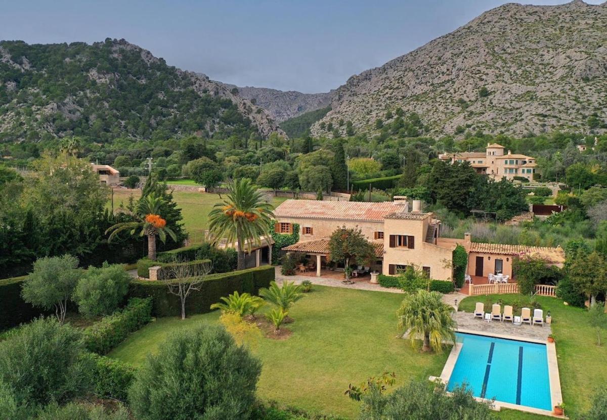 Traditional Near The Town Of Pollensa By Renthousing *