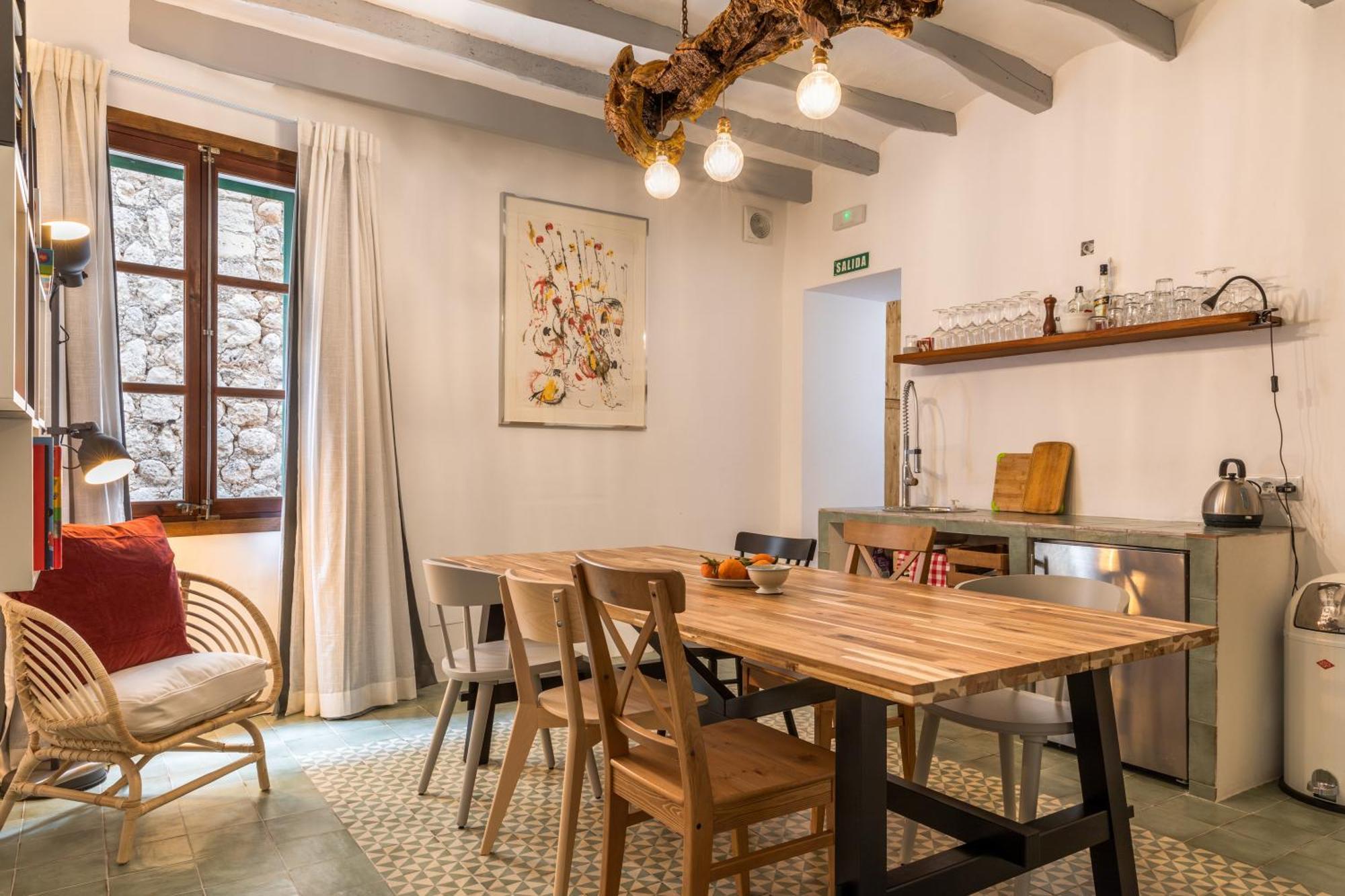 Can Karlito Hotel