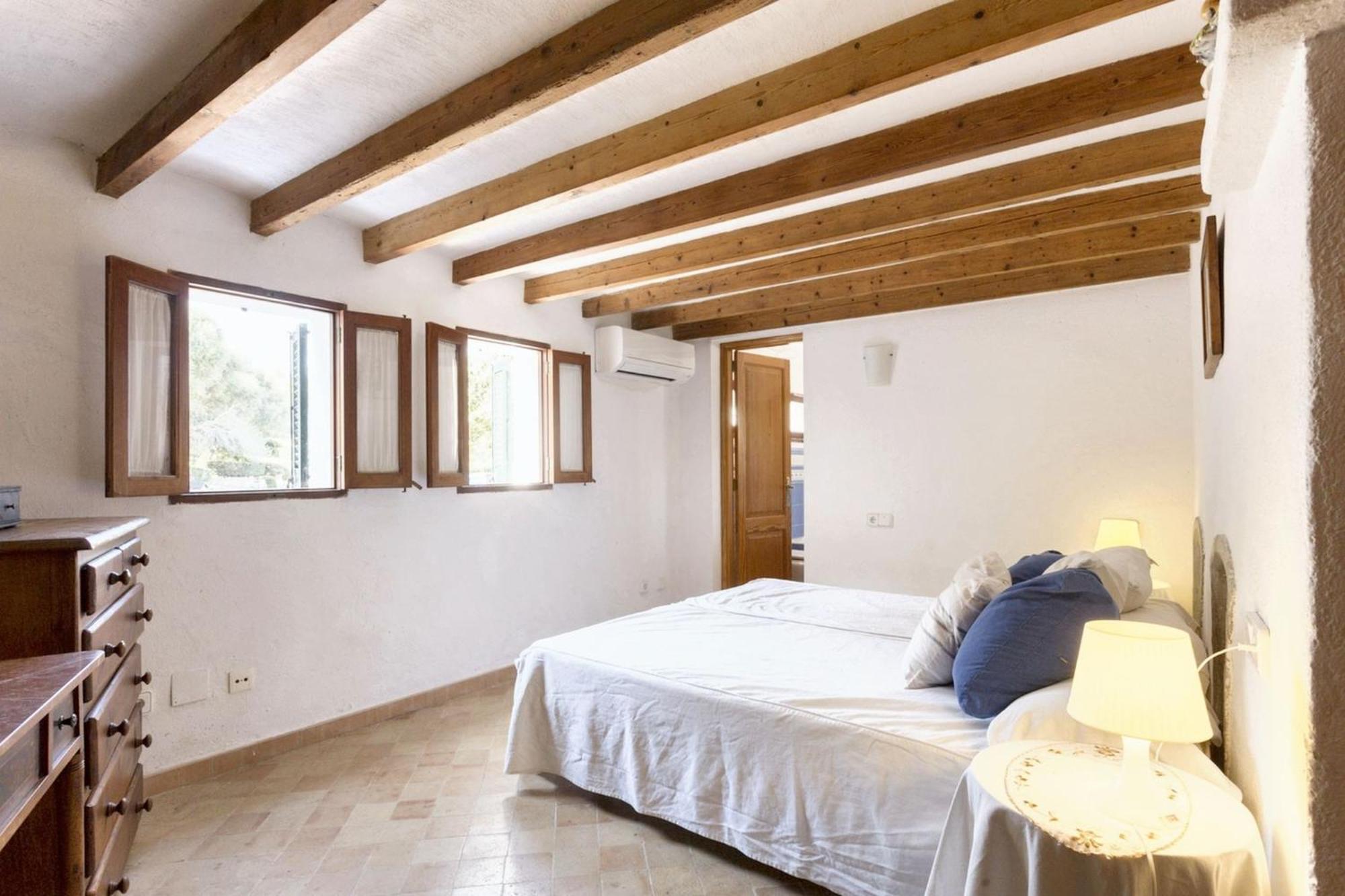 Apartamento Spacious In With Pool And Mountain View Pollensa