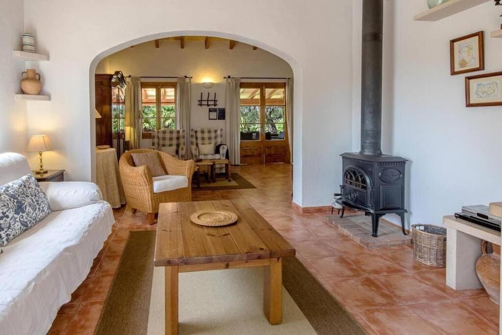 In With Passion And Care In Every Detail By Renthousing Alcúdia