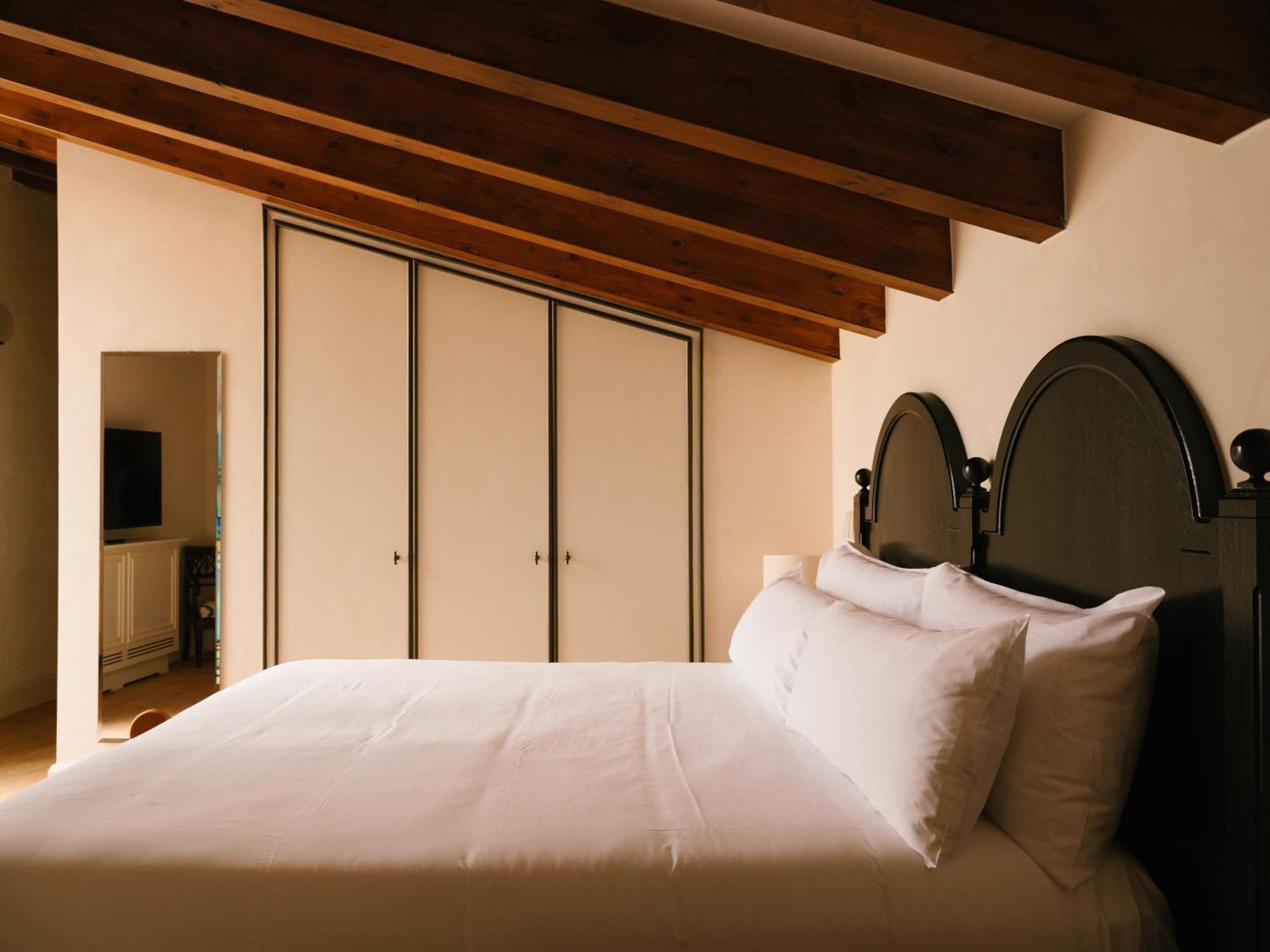 Portella Hotel 5*